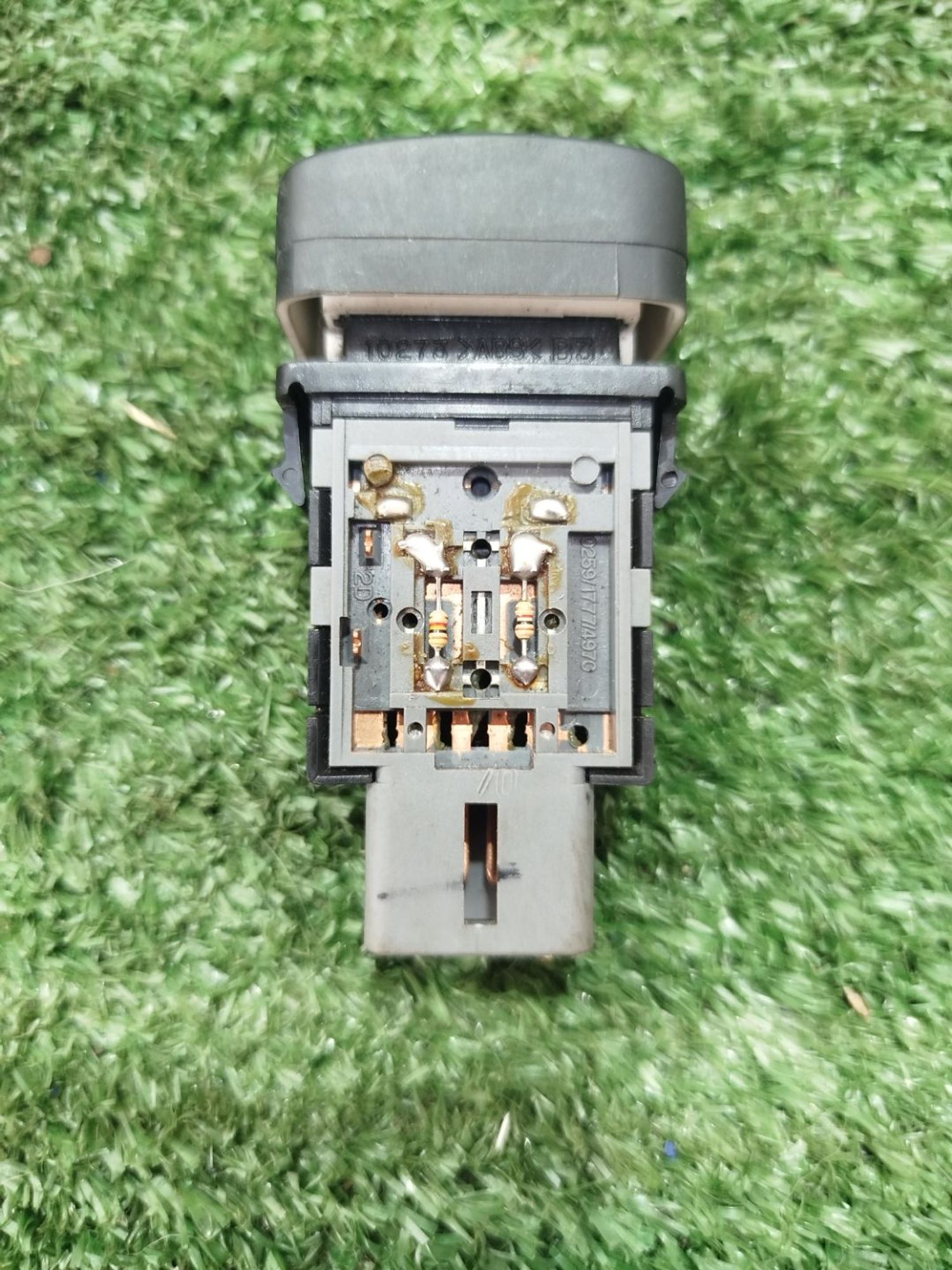https://ycs.partsauto.market/partsauto-images/thmbs/userImages/2083c2a62fd034e59038f15de4c6b061/part/8b2fae3d-4fd7-4ce7-ac51-2e3ad5c5dbca_1784804116131.jpg