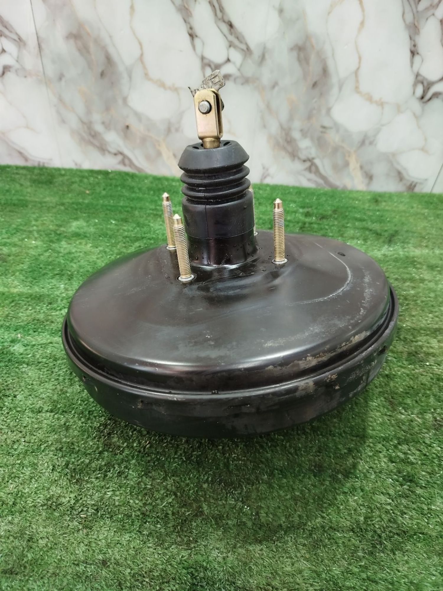 https://ycs.partsauto.market/partsauto-images/thmbs/userImages/2083c2a62fd034e59038f15de4c6b061/part/8b4713c5-969b-41ac-8a84-c2cf006e6548_1779092225762.jpg