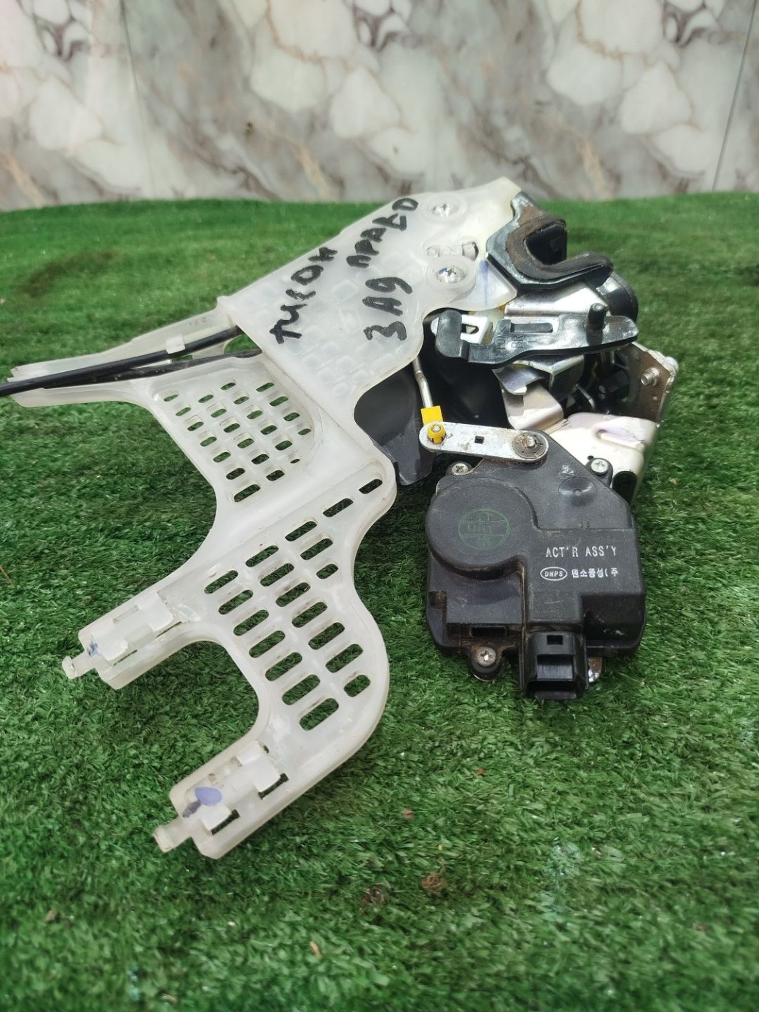 https://ycs.partsauto.market/partsauto-images/thmbs/userImages/2083c2a62fd034e59038f15de4c6b061/part/8cecd7c3-341a-434c-b581-3ef68b4cc871_1784807646496.jpg