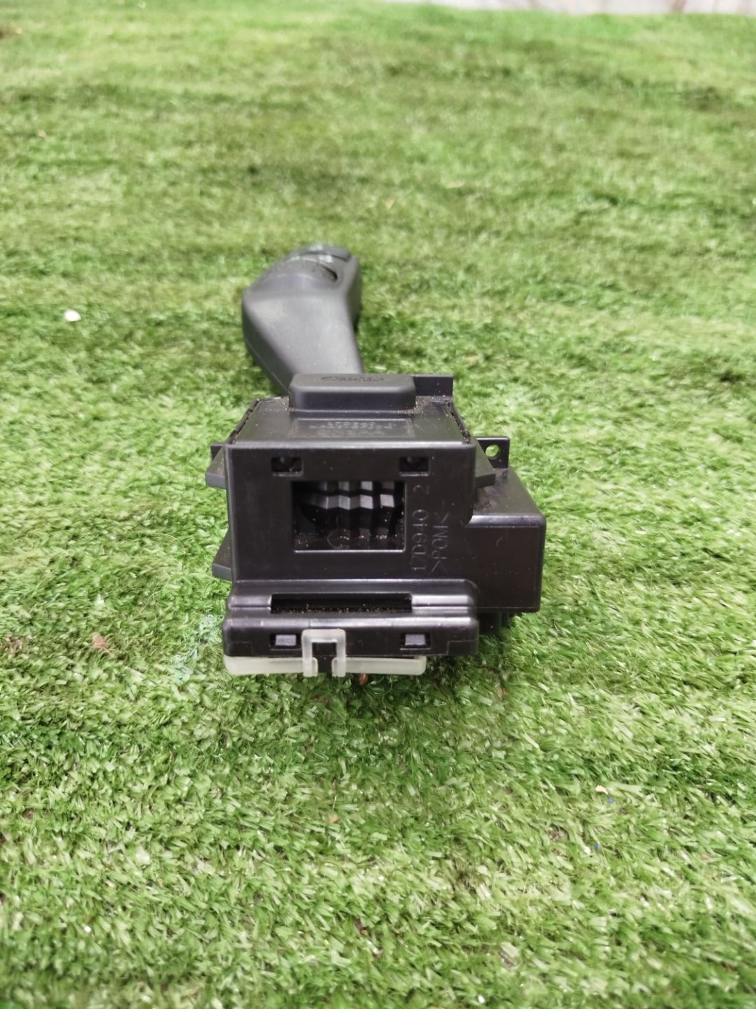 https://ycs.partsauto.market/partsauto-images/thmbs/userImages/2083c2a62fd034e59038f15de4c6b061/part/8cf38790-0dab-447d-9248-4d4f6e1fd506_1785679085239.jpg