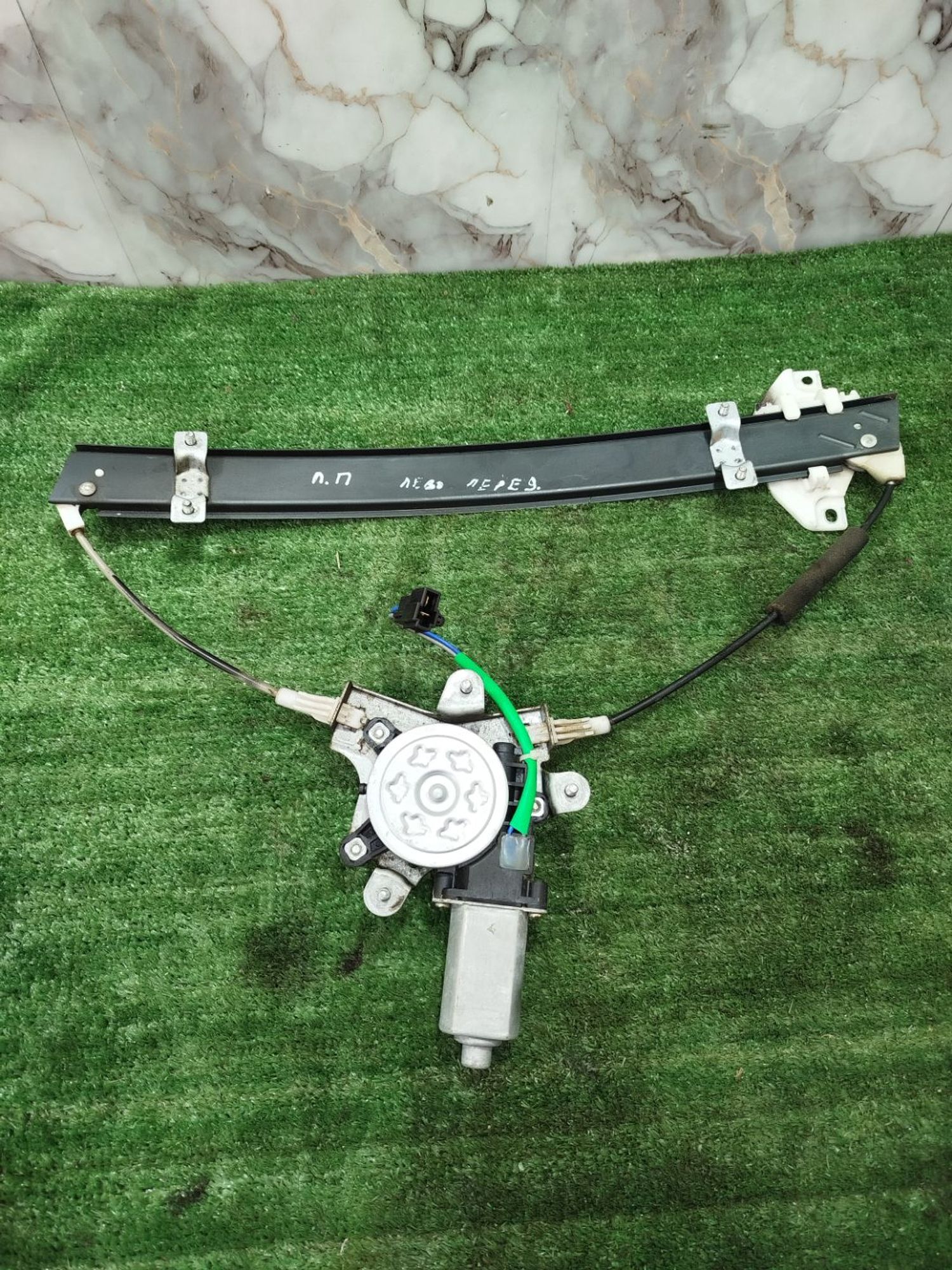 https://ycs.partsauto.market/partsauto-images/thmbs/userImages/2083c2a62fd034e59038f15de4c6b061/part/8d389ccd-2e3e-412e-973e-d3eecc6139dd_1780055507751.jpg