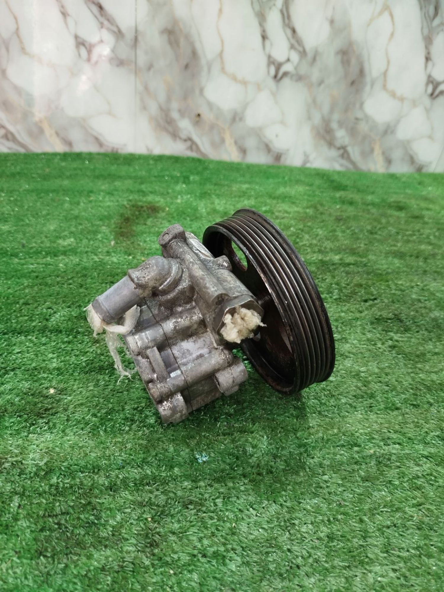 https://ycs.partsauto.market/partsauto-images/thmbs/userImages/2083c2a62fd034e59038f15de4c6b061/part/8d75ff54-0261-4905-a194-b581fa21d7f1_1785498643008.jpg