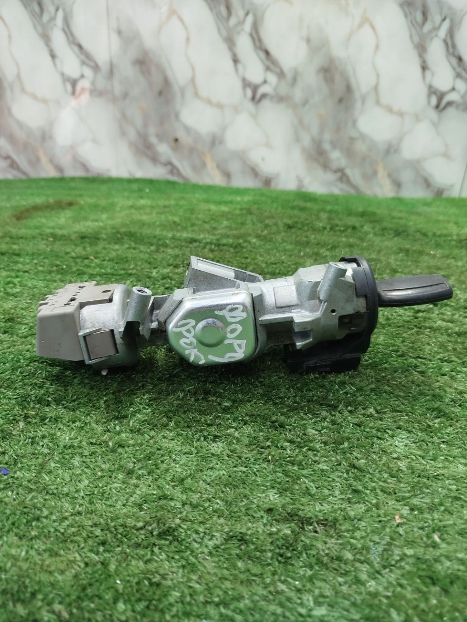 https://ycs.partsauto.market/partsauto-images/thmbs/userImages/2083c2a62fd034e59038f15de4c6b061/part/8f7a4395-df4b-48ee-b16d-79f4d12384ab_1785679503766.jpg