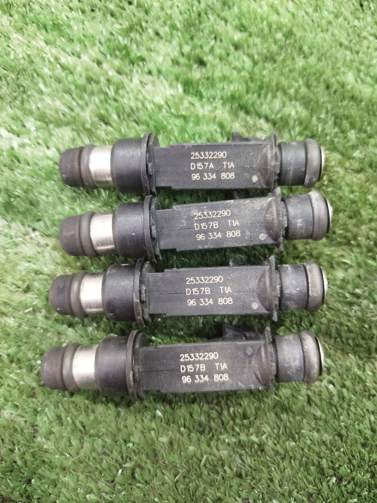 https://ycs.partsauto.market/partsauto-images/thmbs/userImages/2083c2a62fd034e59038f15de4c6b061/part/90a770a1-baa7-4713-8b57-c0b8c59a1bf2_1780057565053.jpg