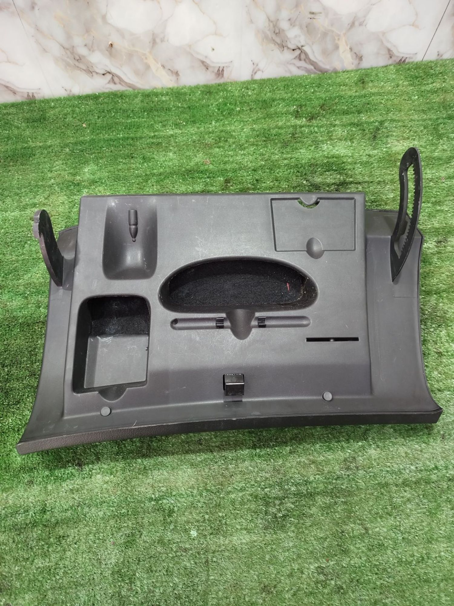 https://ycs.partsauto.market/partsauto-images/thmbs/userImages/2083c2a62fd034e59038f15de4c6b061/part/93944384-f17a-41c5-9200-1d1f1308061f_1779129643083.jpg