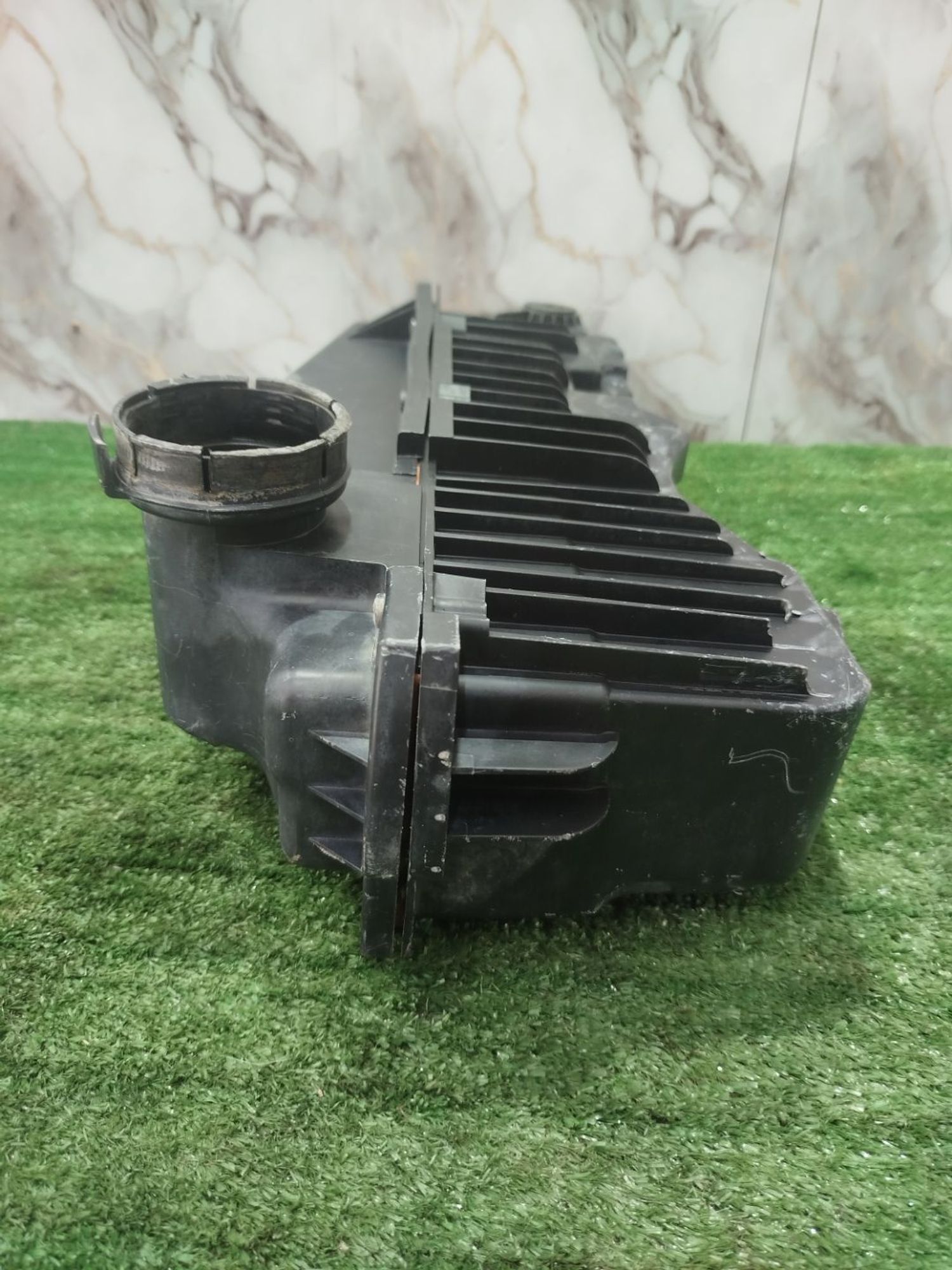 https://ycs.partsauto.market/partsauto-images/thmbs/userImages/2083c2a62fd034e59038f15de4c6b061/part/9554f06b-1c4d-4830-ac80-4a7c1a63b21a_1779874307474.jpg