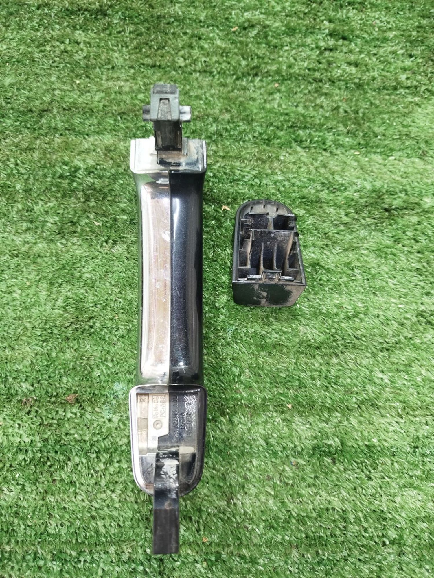 https://ycs.partsauto.market/partsauto-images/thmbs/userImages/2083c2a62fd034e59038f15de4c6b061/part/96abeb42-400c-4042-86c9-05f22b6b0e02_1785675611589.jpg