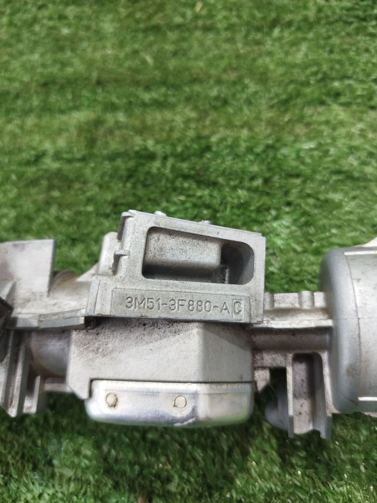 https://ycs.partsauto.market/partsauto-images/thmbs/userImages/2083c2a62fd034e59038f15de4c6b061/part/971d5c55-1c47-4e95-84b5-25afb0c2e760_1785679493427.jpg