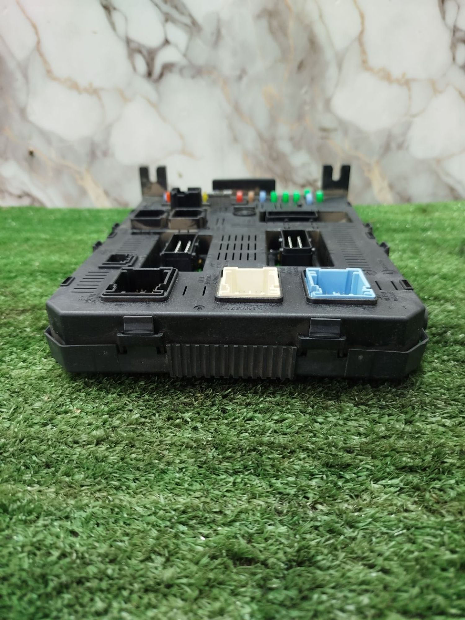 https://ycs.partsauto.market/partsauto-images/thmbs/userImages/2083c2a62fd034e59038f15de4c6b061/part/988b40cd-4842-4b68-9743-020f1443204b_1779304396660.jpg