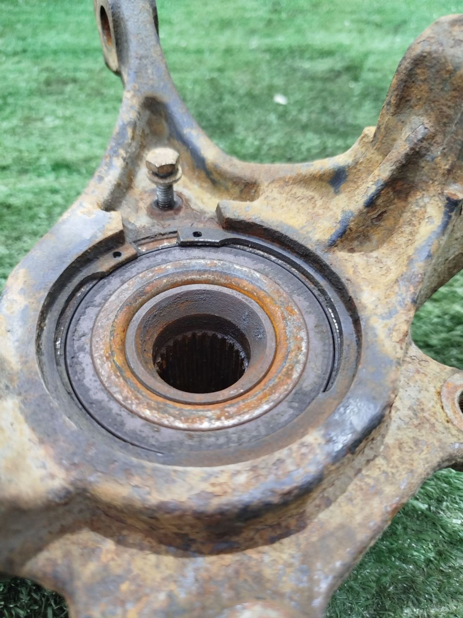 https://ycs.partsauto.market/partsauto-images/thmbs/userImages/2083c2a62fd034e59038f15de4c6b061/part/9925d827-7d67-4a2c-8621-53daa8396574_1779111035708.jpg