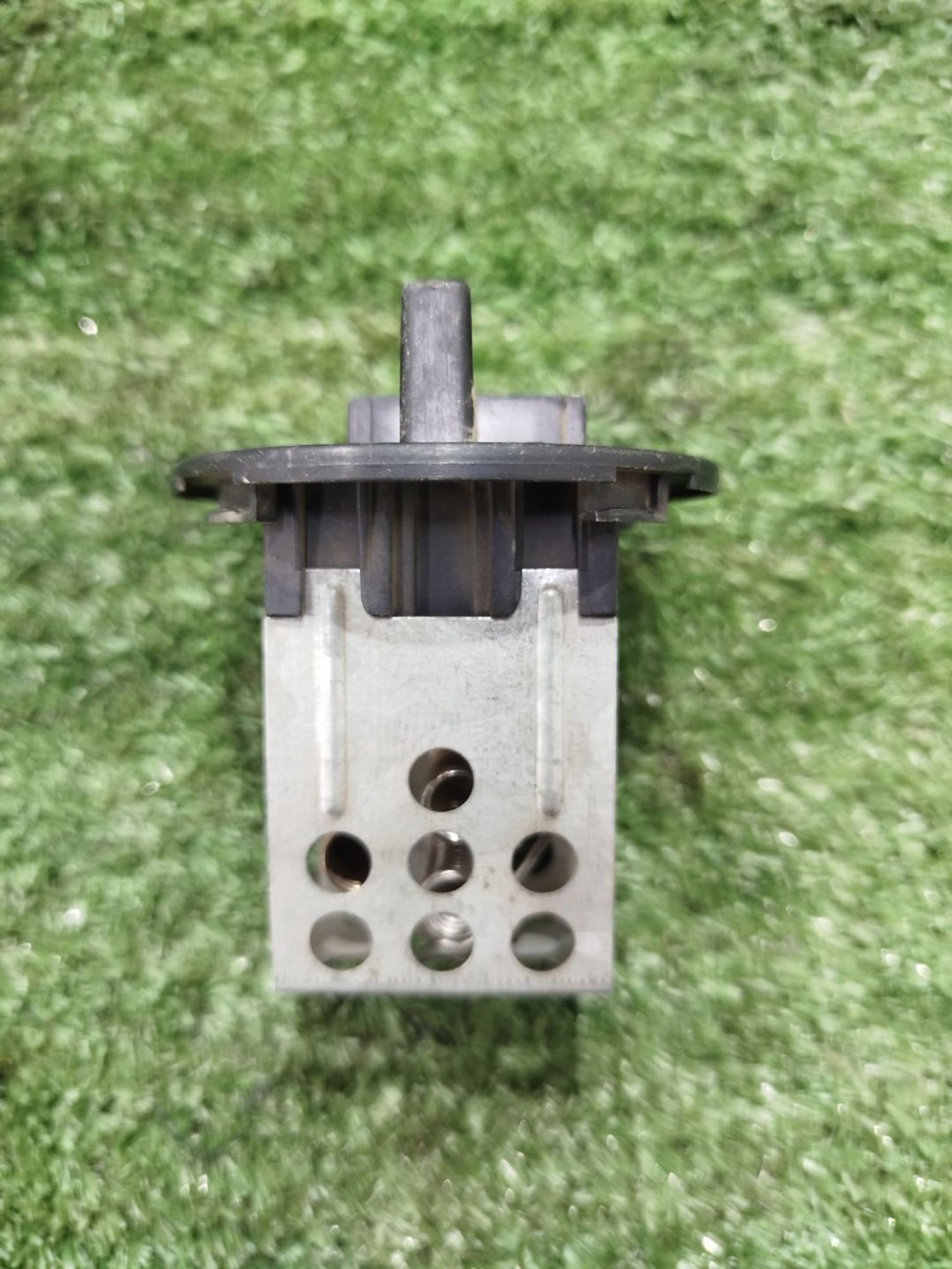 https://ycs.partsauto.market/partsauto-images/thmbs/userImages/2083c2a62fd034e59038f15de4c6b061/part/995302a7-38af-418b-aa17-01f1fb1a0591_1779876830464.jpg