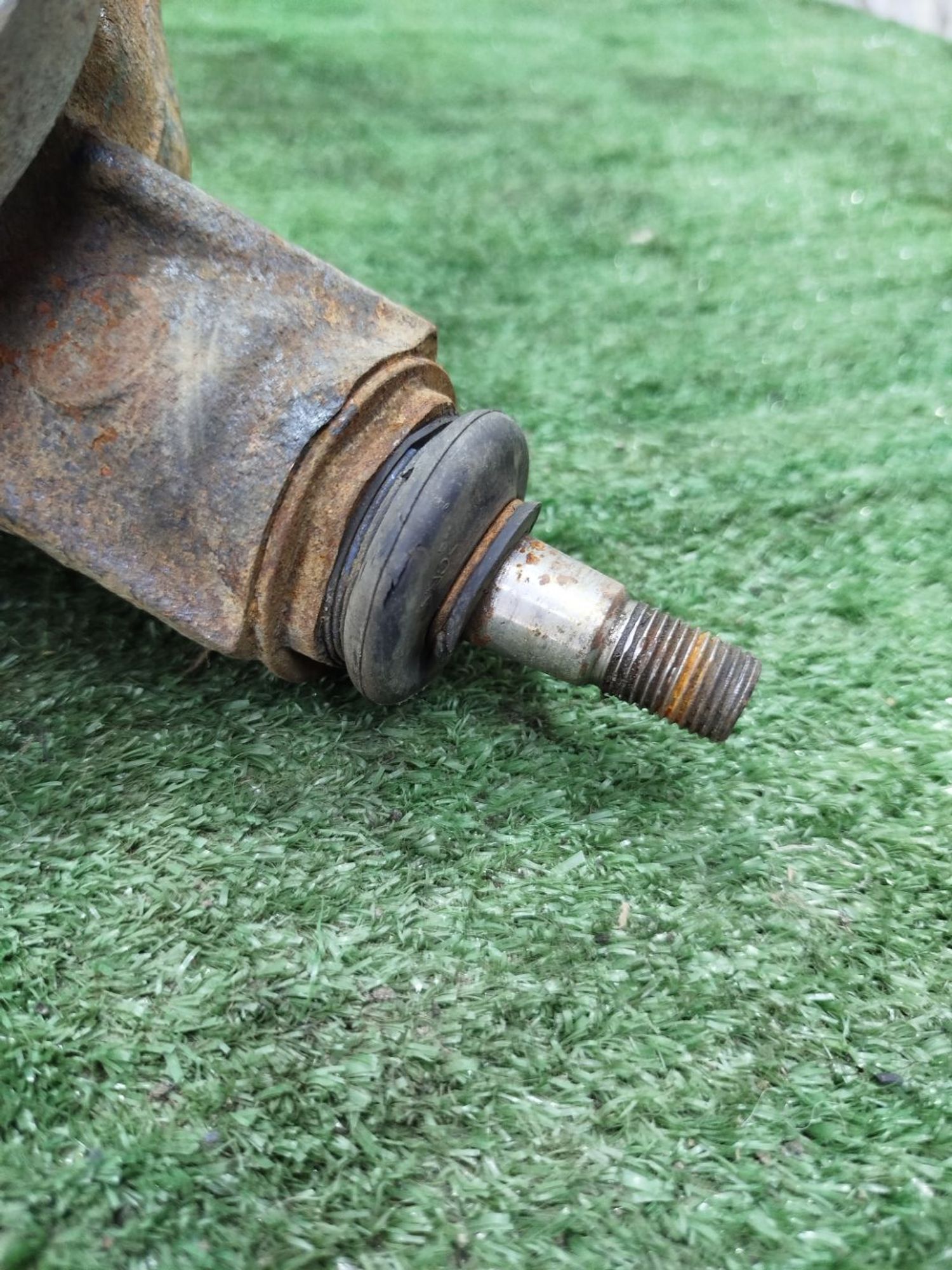 https://ycs.partsauto.market/partsauto-images/thmbs/userImages/2083c2a62fd034e59038f15de4c6b061/part/a2228998-2840-4867-a808-f256794fe3e6_1779099367891.jpg
