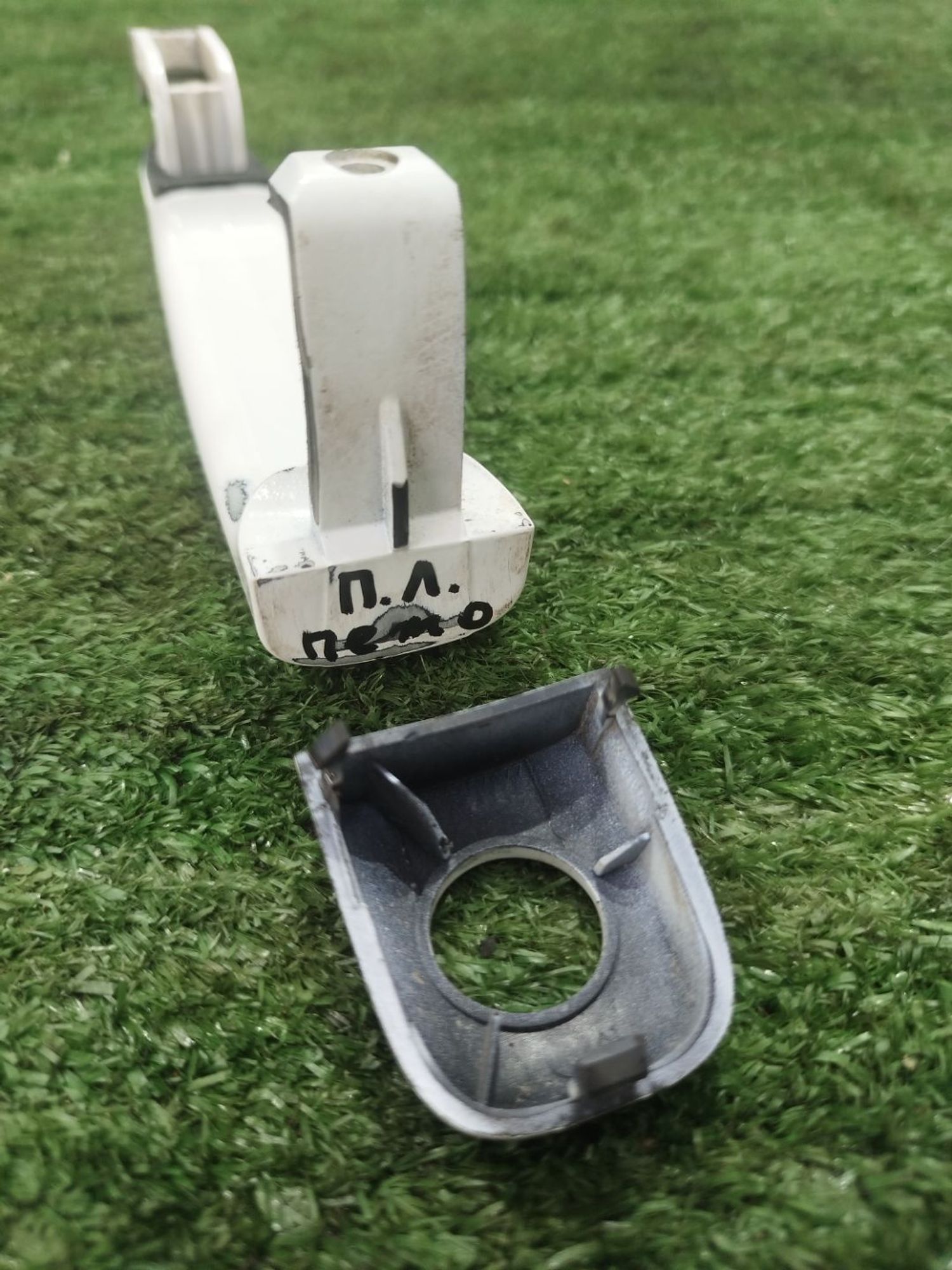 https://ycs.partsauto.market/partsauto-images/thmbs/userImages/2083c2a62fd034e59038f15de4c6b061/part/a2445155-639a-4b05-a4d4-3371112fc6dd_1779873012470.jpg