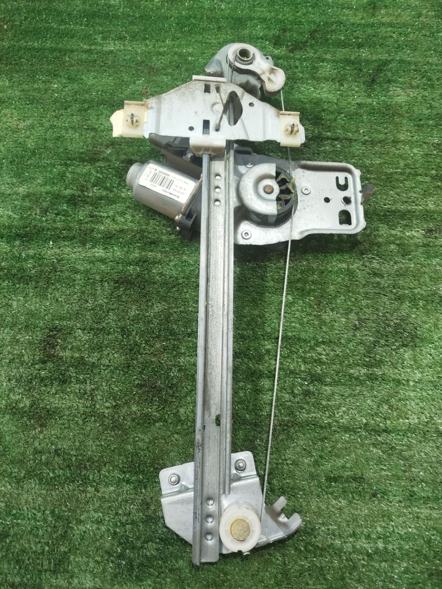 https://ycs.partsauto.market/partsauto-images/thmbs/userImages/2083c2a62fd034e59038f15de4c6b061/part/a42b1184-6ead-4b20-ae20-957c3b7385a5_1779554627315.jpg