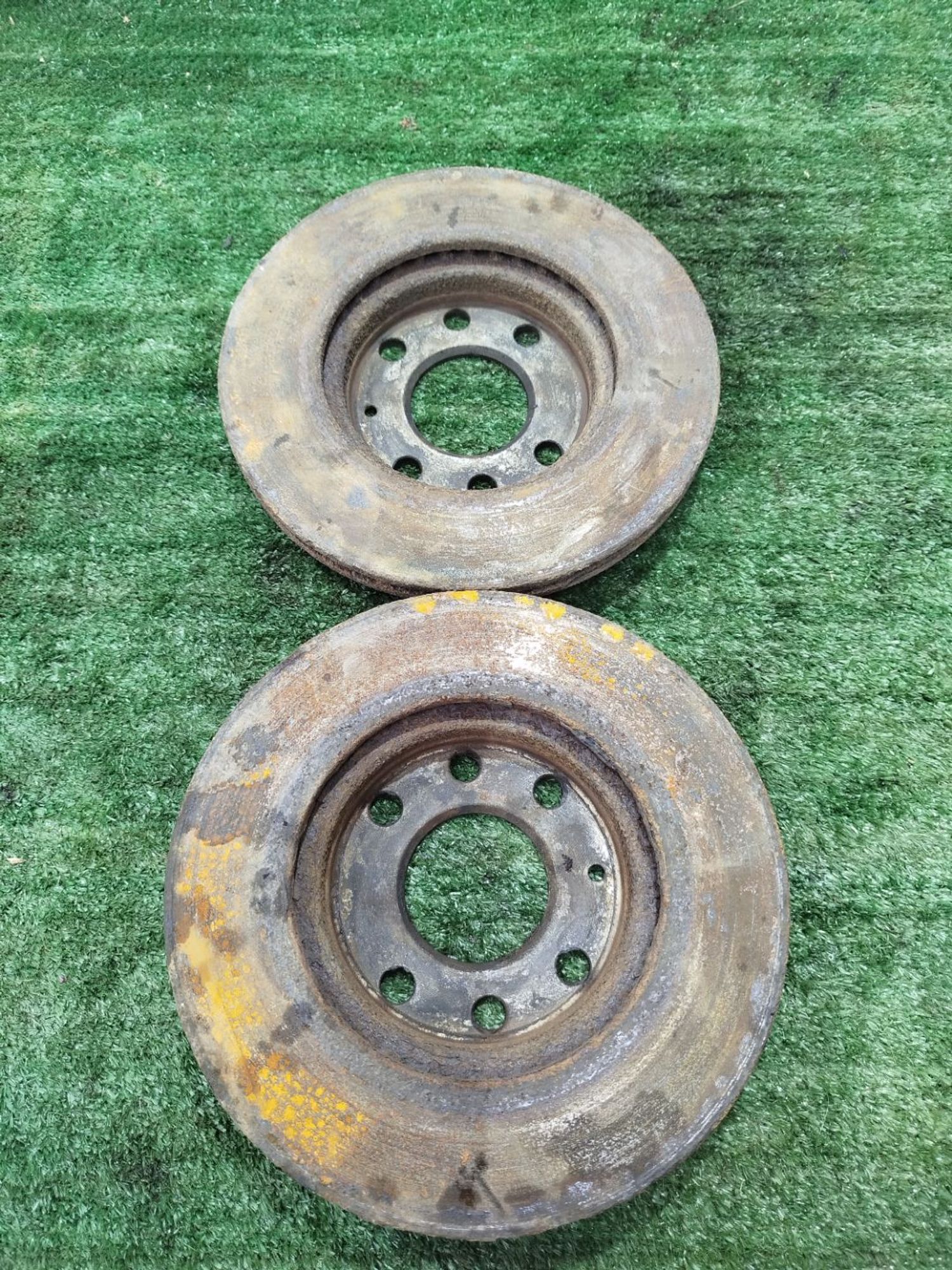 https://ycs.partsauto.market/partsauto-images/thmbs/userImages/2083c2a62fd034e59038f15de4c6b061/part/a633d368-95d8-40f9-9640-3aa306ae6ee2_1780048649890.jpg
