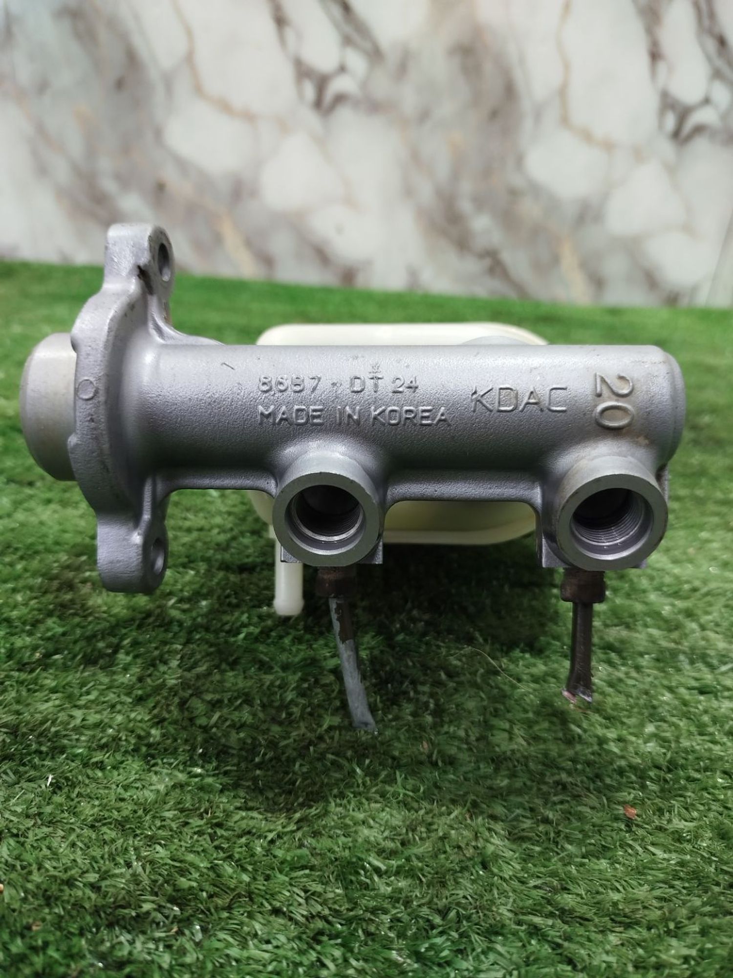https://ycs.partsauto.market/partsauto-images/thmbs/userImages/2083c2a62fd034e59038f15de4c6b061/part/a7e2f9ed-aa4b-4a91-808e-391c78fbc210_1781086545790.jpg