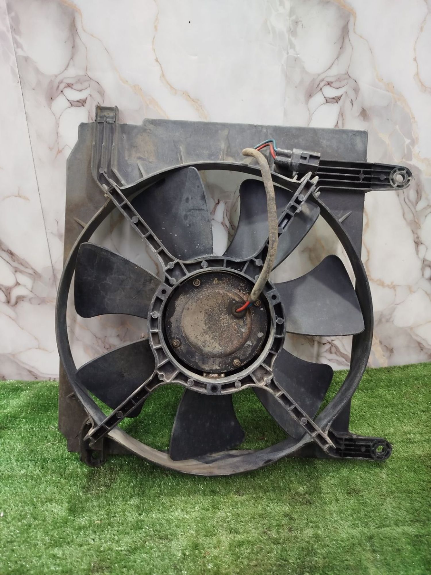 https://ycs.partsauto.market/partsauto-images/thmbs/userImages/2083c2a62fd034e59038f15de4c6b061/part/acaf56d4-90c3-412b-903a-2e2b52fb702e_1780056316639.jpg