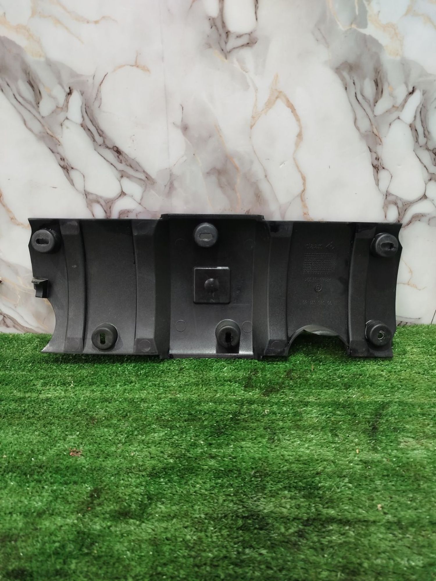 https://ycs.partsauto.market/partsauto-images/thmbs/userImages/2083c2a62fd034e59038f15de4c6b061/part/aee3461f-90bc-4ed6-9c36-1a04828f9e0a_1779872598269.jpg