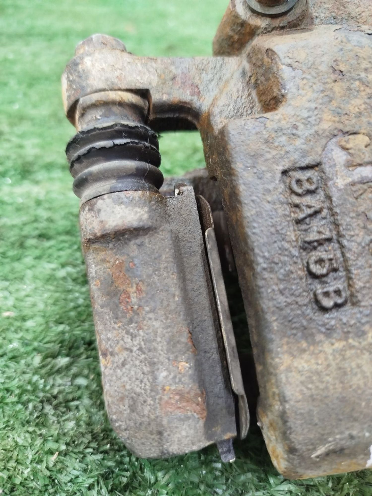 https://ycs.partsauto.market/partsauto-images/thmbs/userImages/2083c2a62fd034e59038f15de4c6b061/part/b042da14-f420-472a-b574-f81acdc1a943_1780047763099.jpg