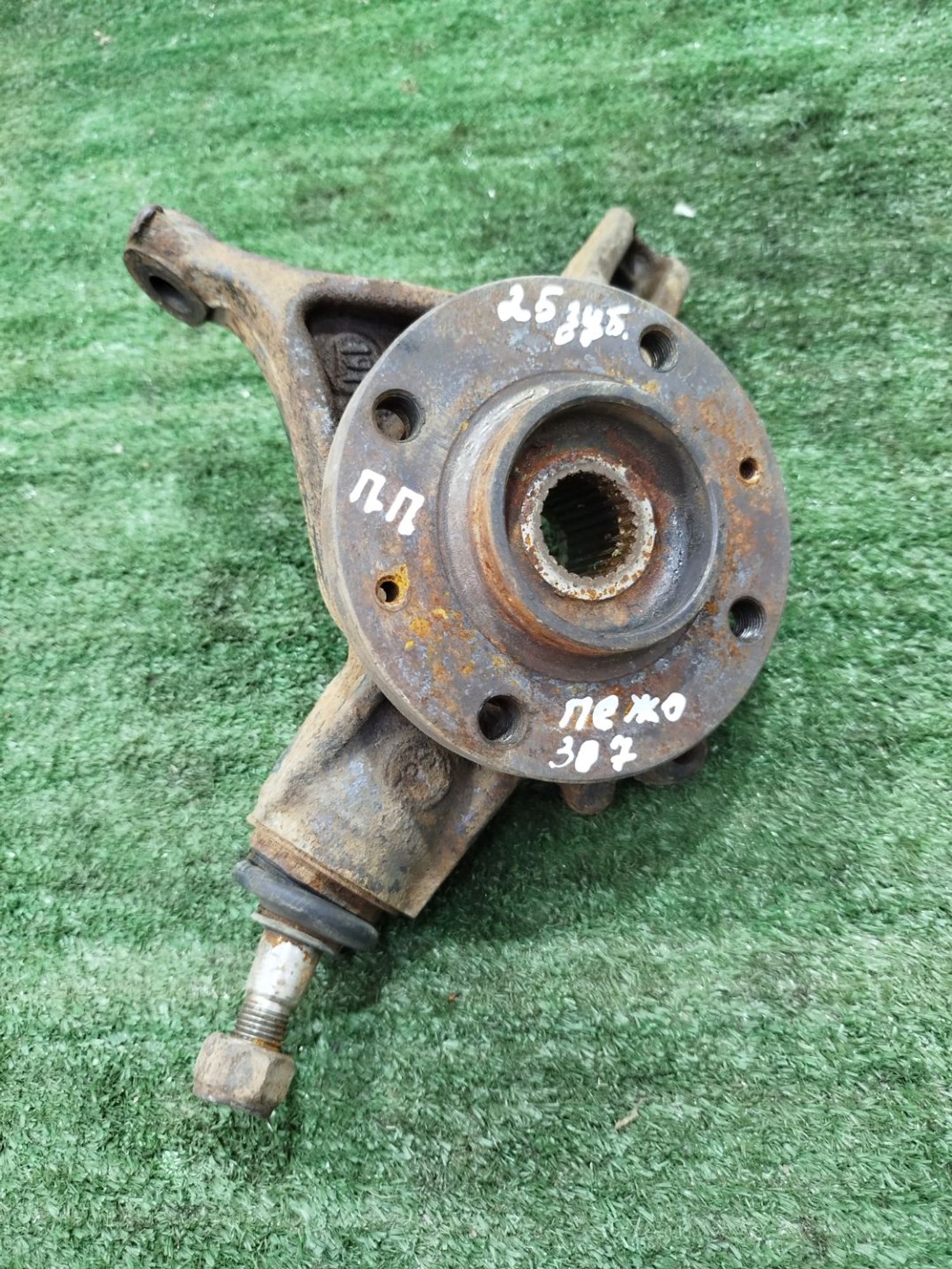 https://ycs.partsauto.market/partsauto-images/thmbs/userImages/2083c2a62fd034e59038f15de4c6b061/part/b048ea9c-e071-4aa9-89a6-dd0e267748ba_1779099289779.jpg