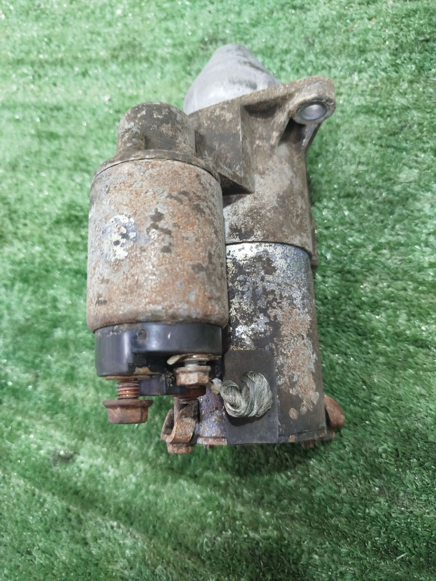 https://ycs.partsauto.market/partsauto-images/thmbs/userImages/2083c2a62fd034e59038f15de4c6b061/part/b1c1381e-fccd-4b64-a28a-c50b66e261d6_1780046180827.jpg