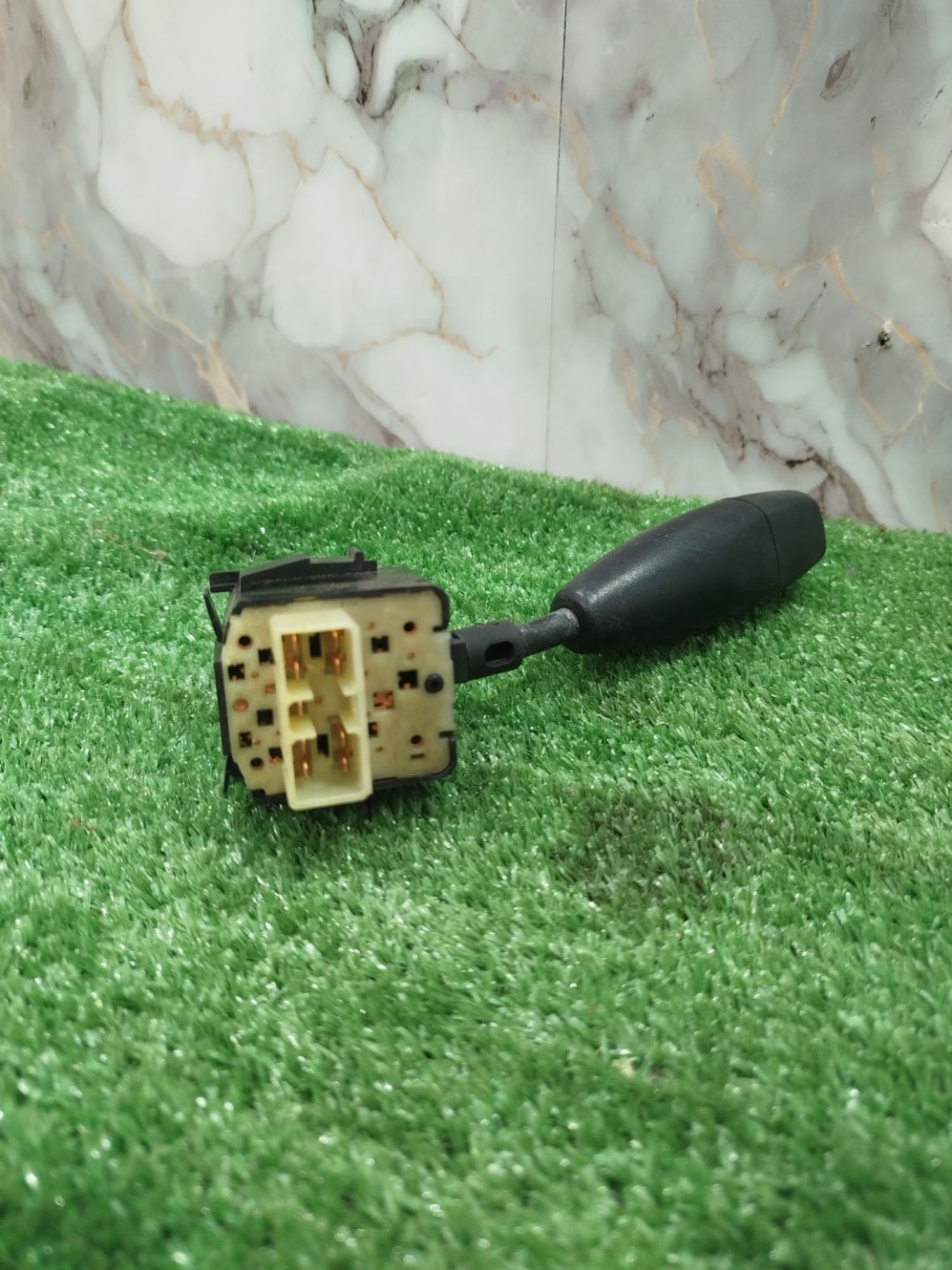 https://ycs.partsauto.market/partsauto-images/thmbs/userImages/2083c2a62fd034e59038f15de4c6b061/part/b44985f9-f322-4bbb-94b9-c495ec672424_1780057244831.jpg