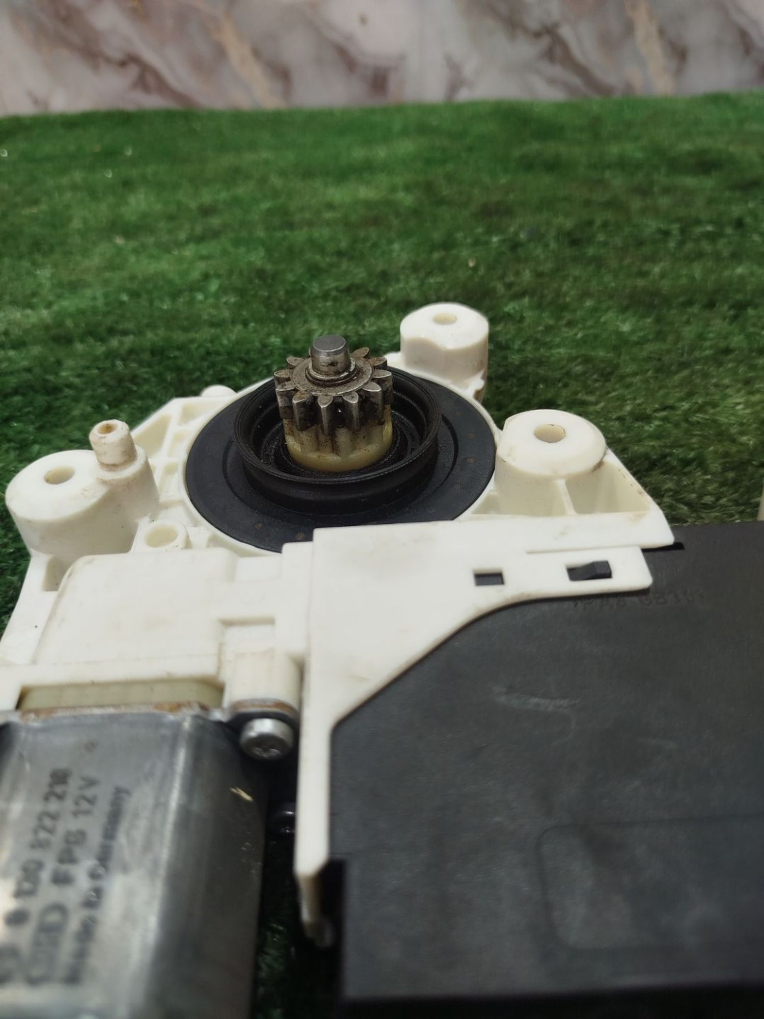 https://ycs.partsauto.market/partsauto-images/thmbs/userImages/2083c2a62fd034e59038f15de4c6b061/part/b484ebfb-455e-4822-ad54-ad644b61a42f_1785753514344.jpg