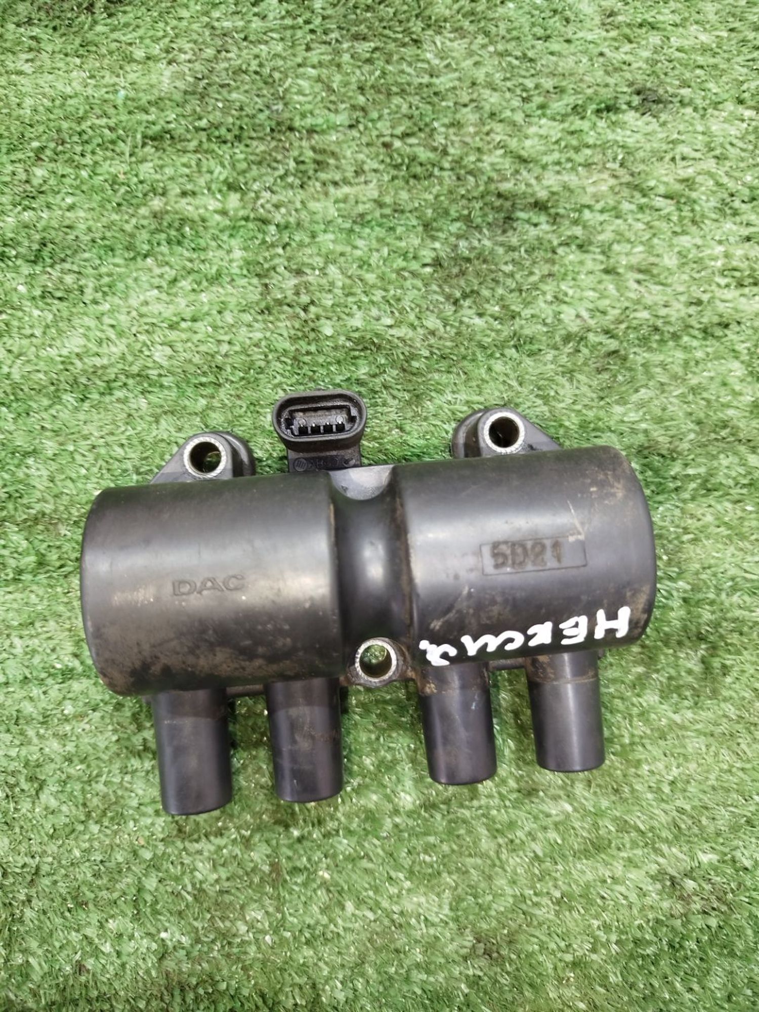 https://ycs.partsauto.market/partsauto-images/thmbs/userImages/2083c2a62fd034e59038f15de4c6b061/part/b7326b0b-97ed-4f99-9160-eaae4fa1a473_1782072396929.jpg