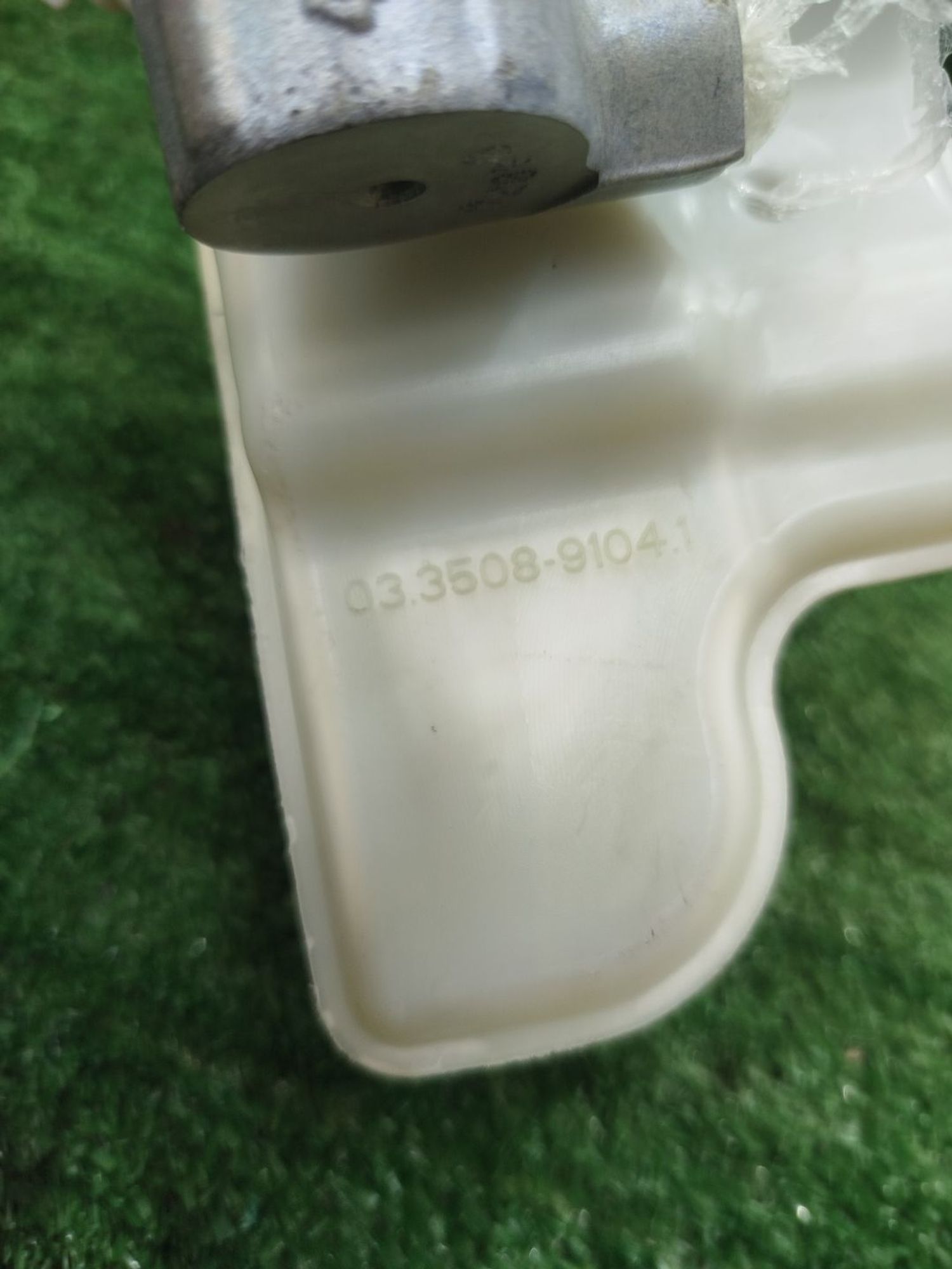 https://ycs.partsauto.market/partsauto-images/thmbs/userImages/2083c2a62fd034e59038f15de4c6b061/part/b88b050c-0cd4-433c-8140-7a74e7d8b817_1785750076627.jpg