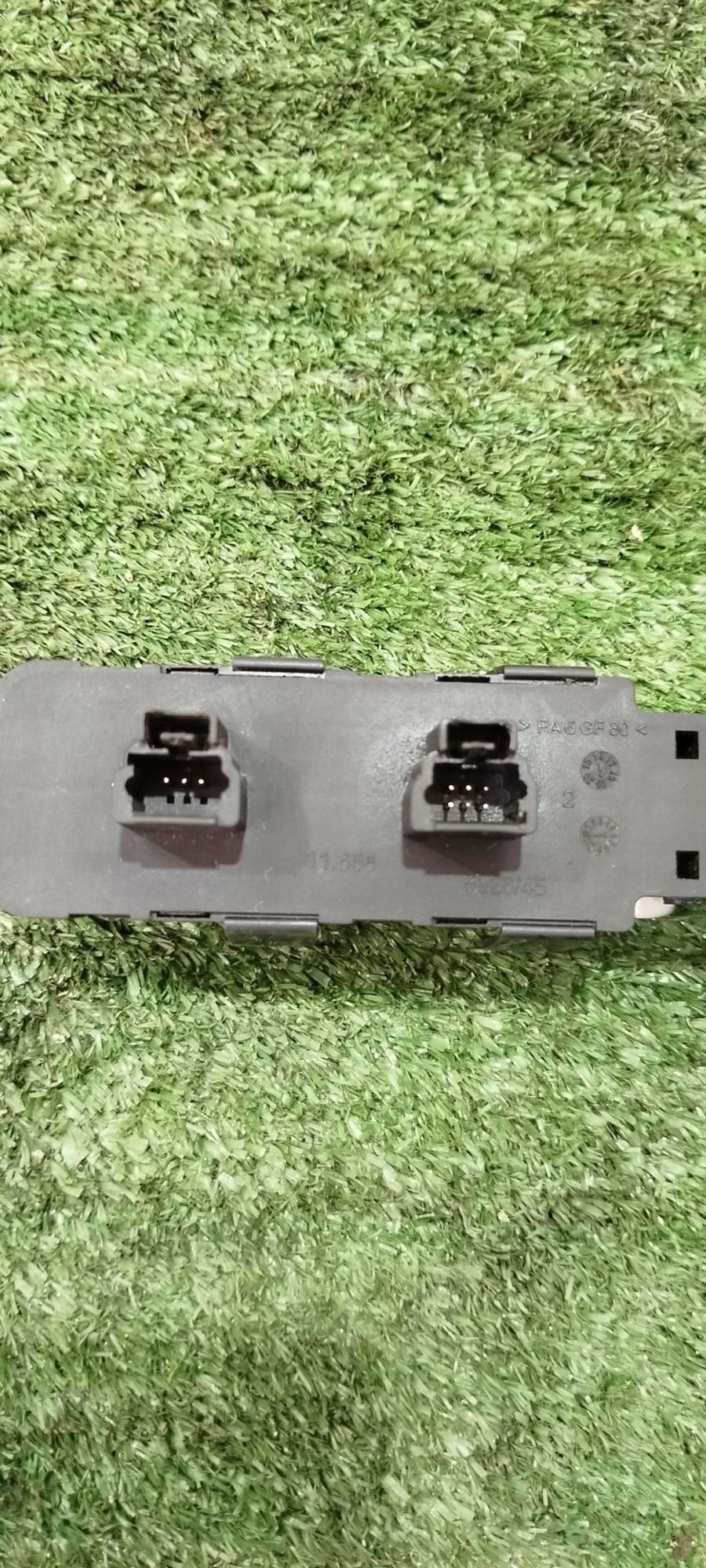 https://ycs.partsauto.market/partsauto-images/thmbs/userImages/2083c2a62fd034e59038f15de4c6b061/part/b9272e54-9176-46d1-bd74-52b2d52c2fe4_1779304957286.jpg
