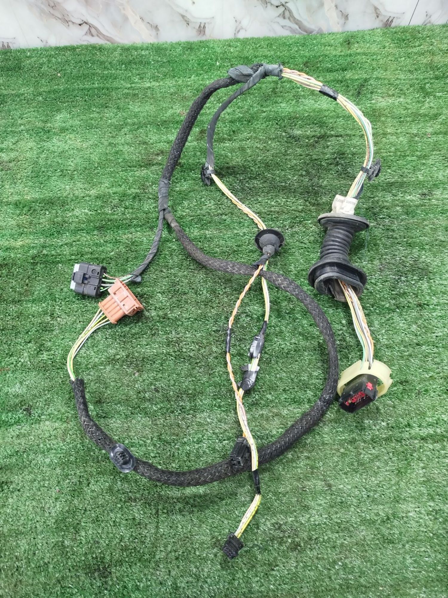 https://ycs.partsauto.market/partsauto-images/thmbs/userImages/2083c2a62fd034e59038f15de4c6b061/part/b94eb78d-dd18-412a-93ee-11d0f5d1bfff_1779555782843.jpg