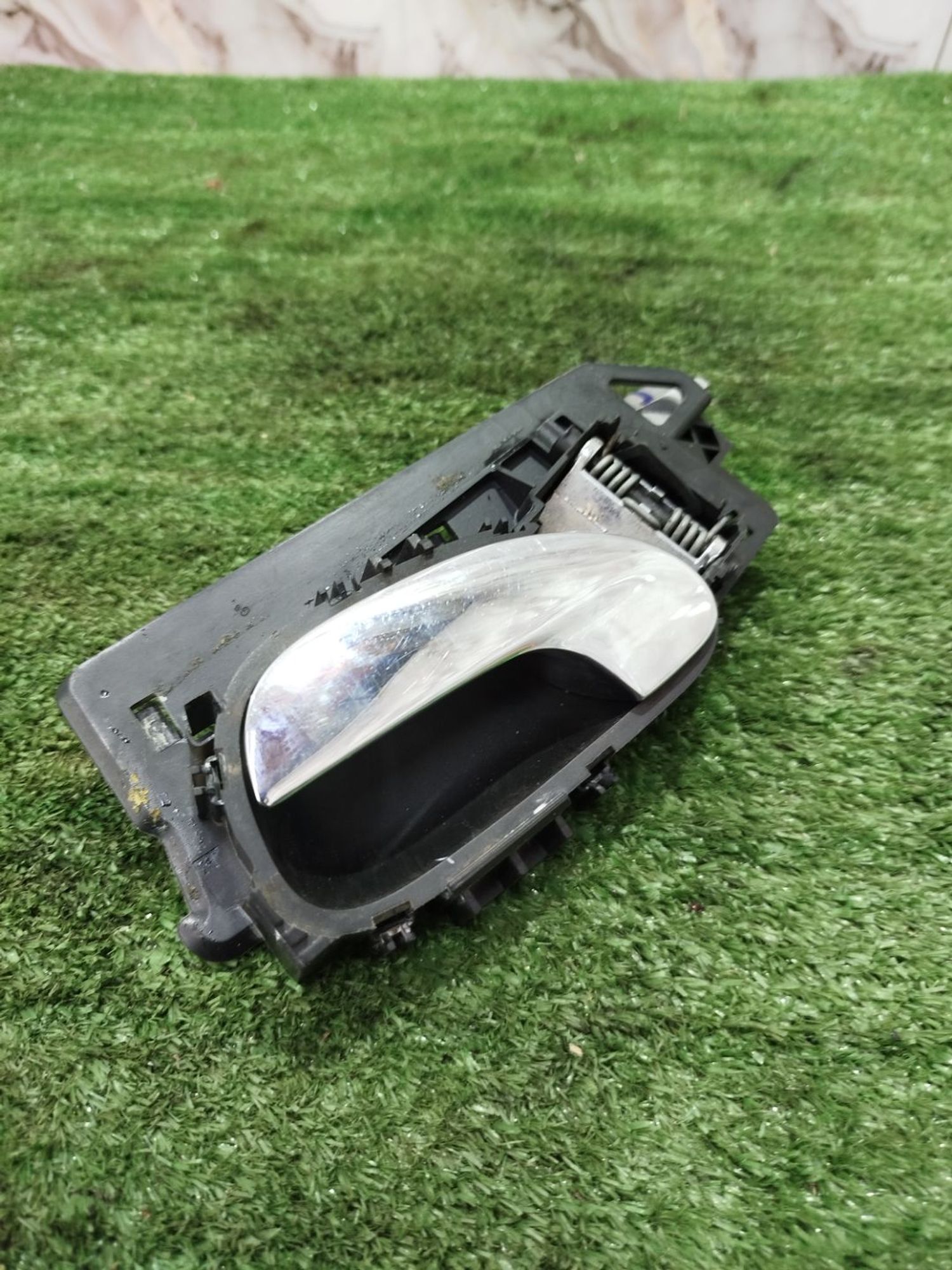 https://ycs.partsauto.market/partsauto-images/thmbs/userImages/2083c2a62fd034e59038f15de4c6b061/part/ba1e22b5-1377-4e8a-ba5a-06f137a08dc6_1779871948082.jpg