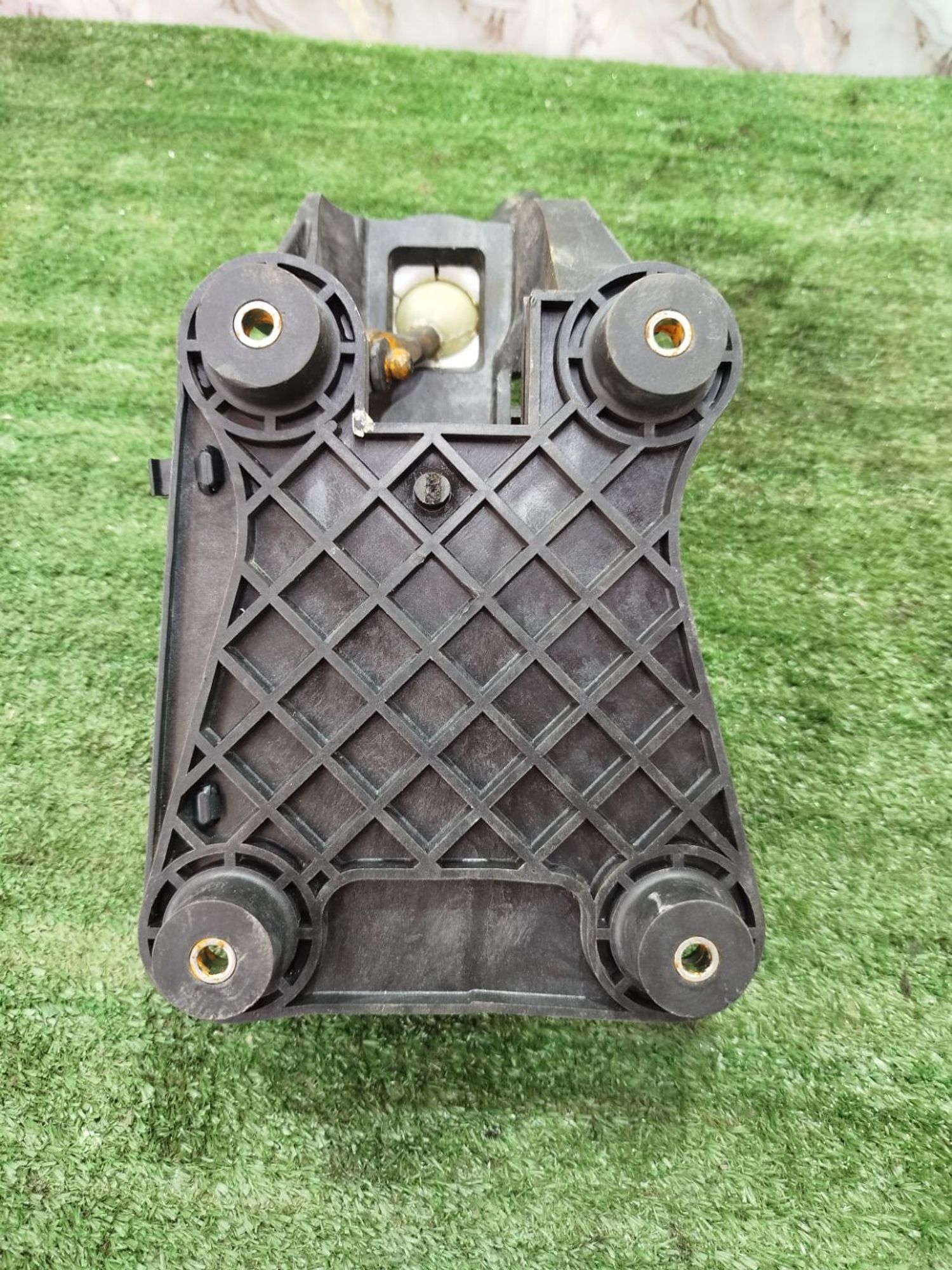 https://ycs.partsauto.market/partsauto-images/thmbs/userImages/2083c2a62fd034e59038f15de4c6b061/part/bd5ccc9a-6df6-48d1-8a1d-fd2e3db2478e_1779092435582.jpg