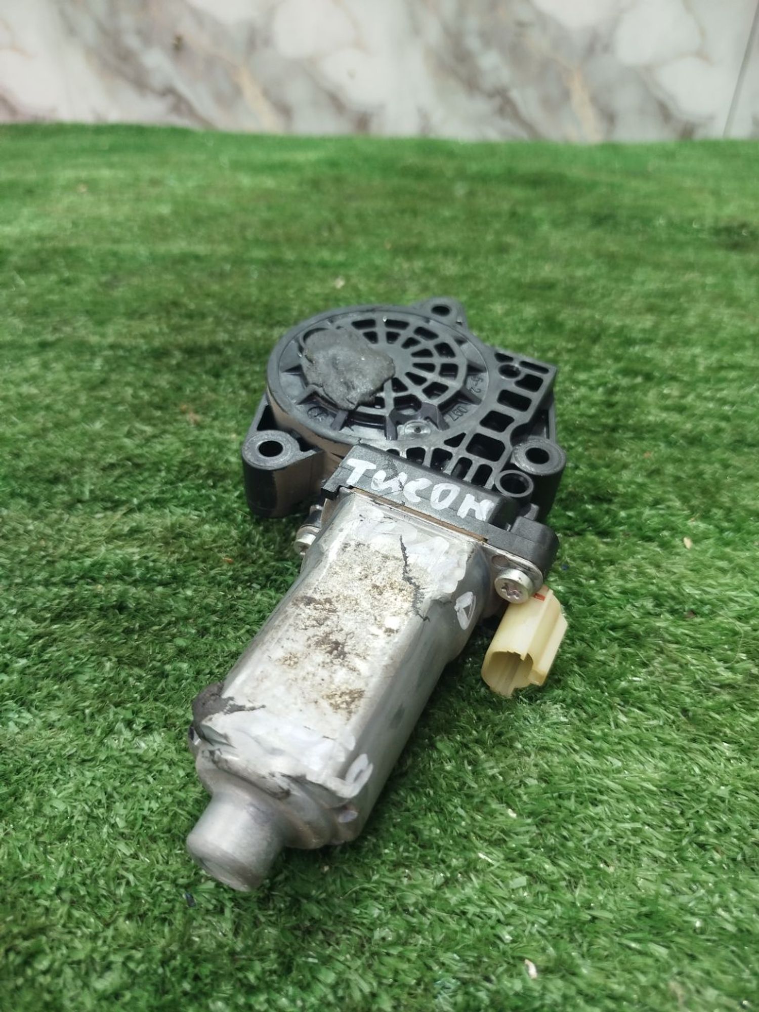 https://ycs.partsauto.market/partsauto-images/thmbs/userImages/2083c2a62fd034e59038f15de4c6b061/part/c4084952-83a3-4cd3-a3b4-8b5450e02ca3_1784809445657.jpg