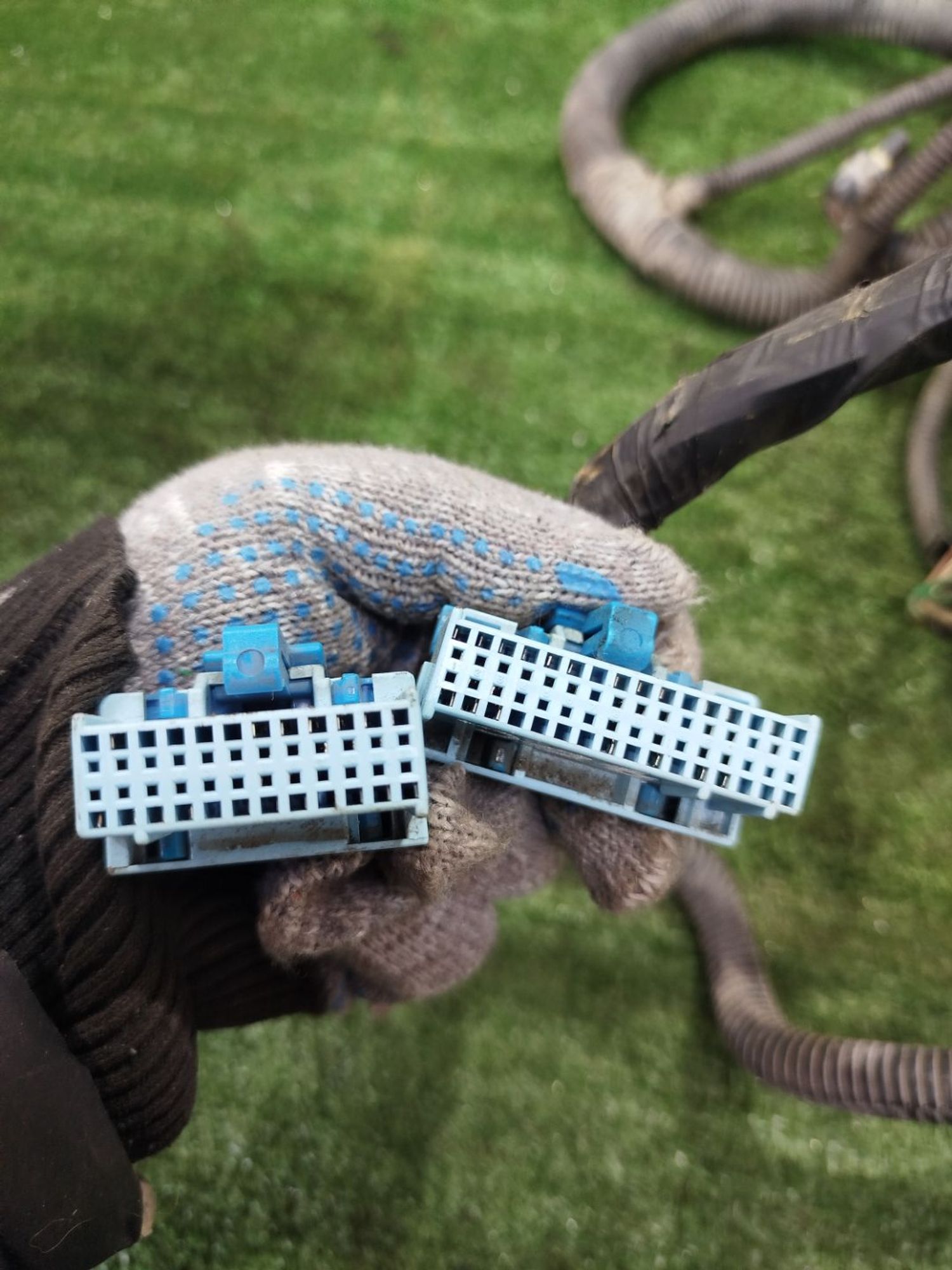 https://ycs.partsauto.market/partsauto-images/thmbs/userImages/2083c2a62fd034e59038f15de4c6b061/part/c5f98c41-d595-4b60-ad29-a246df53f331_1781089441880.jpg