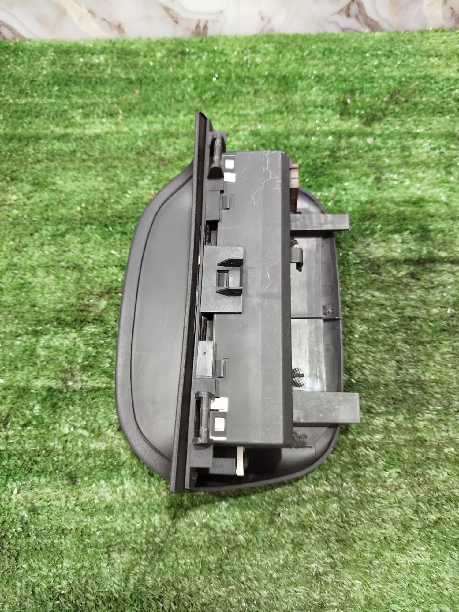 https://ycs.partsauto.market/partsauto-images/thmbs/userImages/2083c2a62fd034e59038f15de4c6b061/part/c8a40b7e-b4e2-4491-98e6-17282e8e3773_1779305277453.jpg