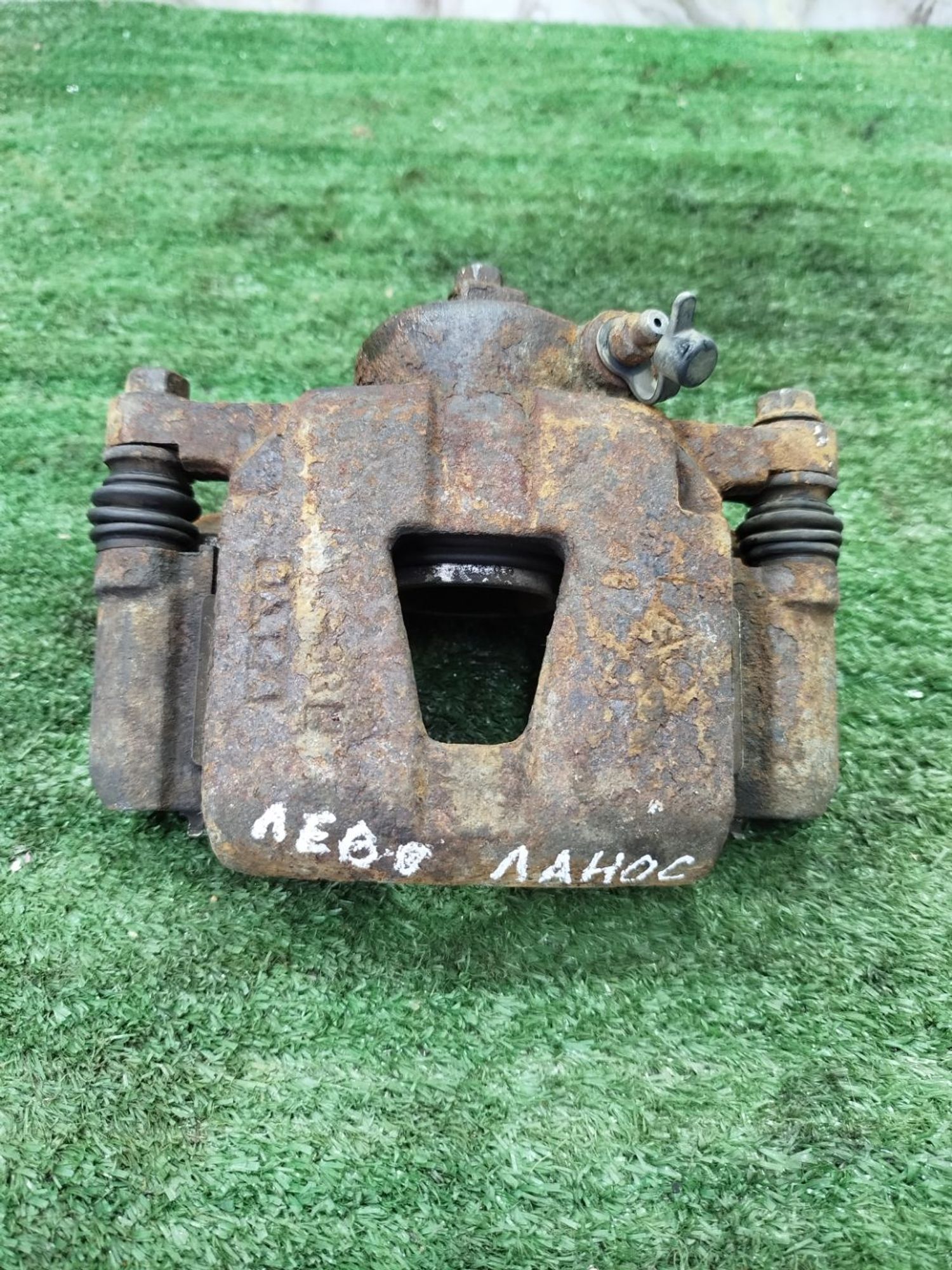 https://ycs.partsauto.market/partsauto-images/thmbs/userImages/2083c2a62fd034e59038f15de4c6b061/part/cdf88a50-3da0-4113-b319-36c95764db03_1780047806766.jpg