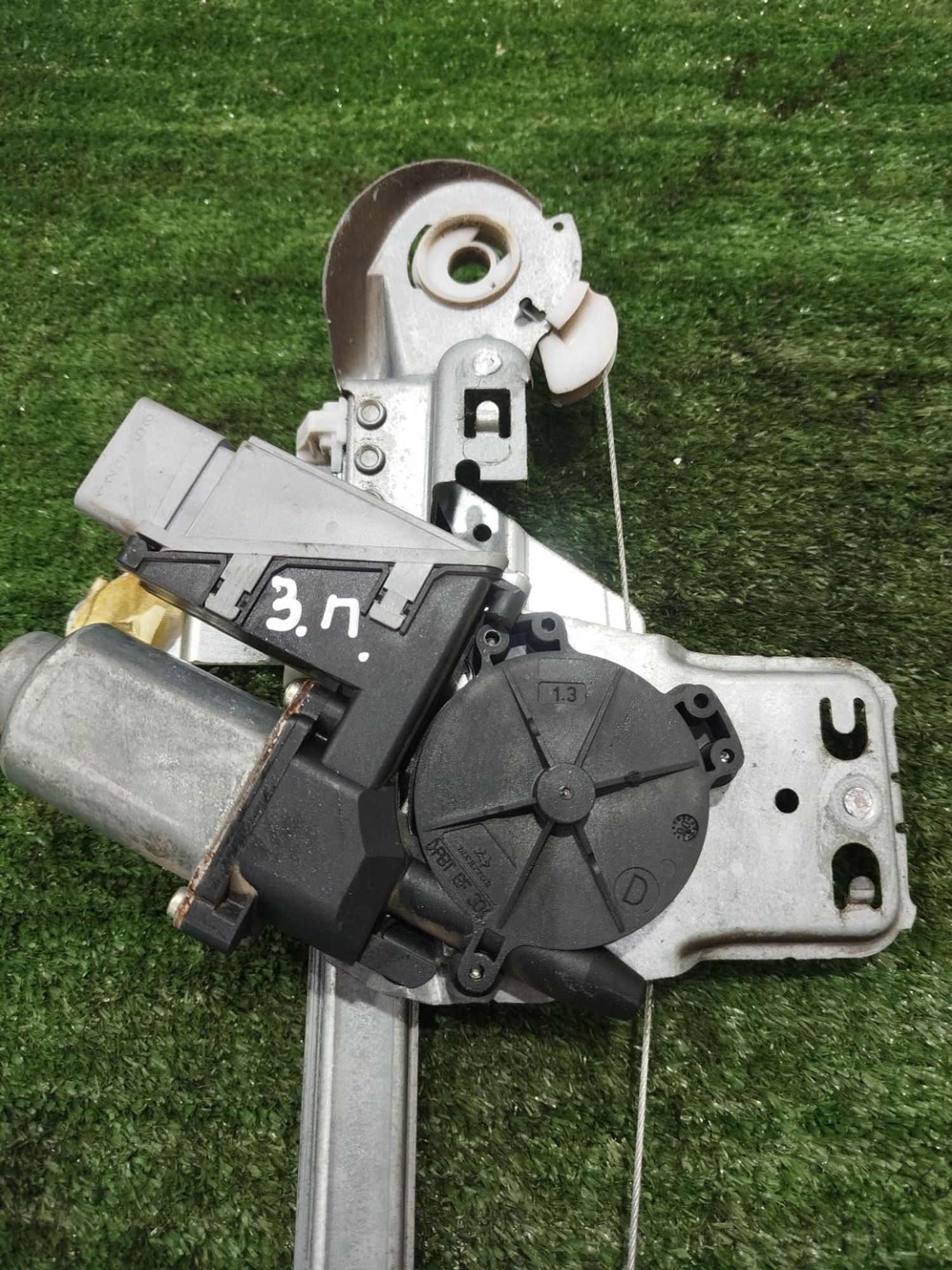 https://ycs.partsauto.market/partsauto-images/thmbs/userImages/2083c2a62fd034e59038f15de4c6b061/part/d08e4ab9-b39e-4c91-ae7c-e52ab311cd64_1779554774468.jpg