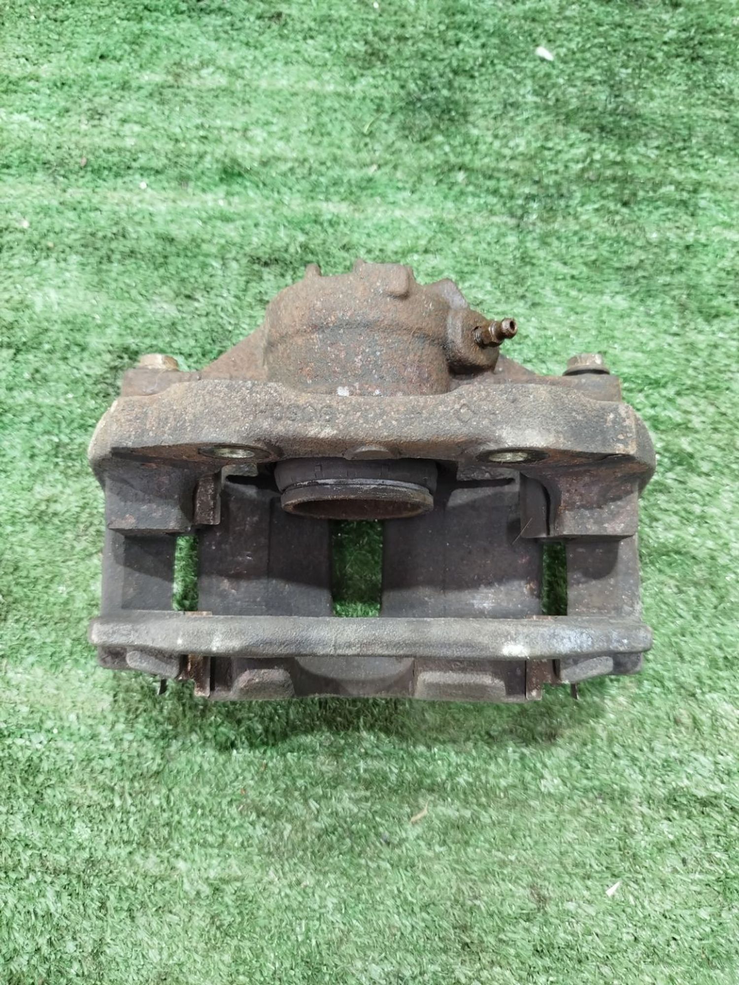https://ycs.partsauto.market/partsauto-images/thmbs/userImages/2083c2a62fd034e59038f15de4c6b061/part/d0eafa6a-1c7e-4d19-8256-b3a461fb7202_1779127584375.jpg