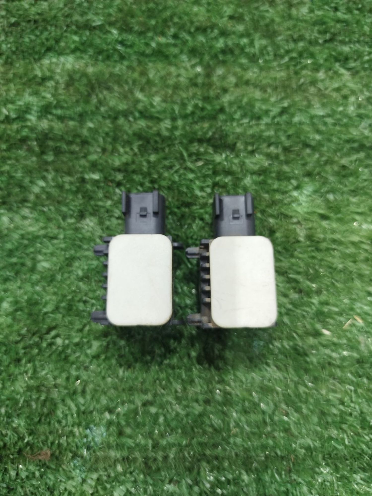 https://ycs.partsauto.market/partsauto-images/thmbs/userImages/2083c2a62fd034e59038f15de4c6b061/part/d1b2f201-cbc1-4ed9-ade8-adee2dc7ba01_1785685328158.jpg