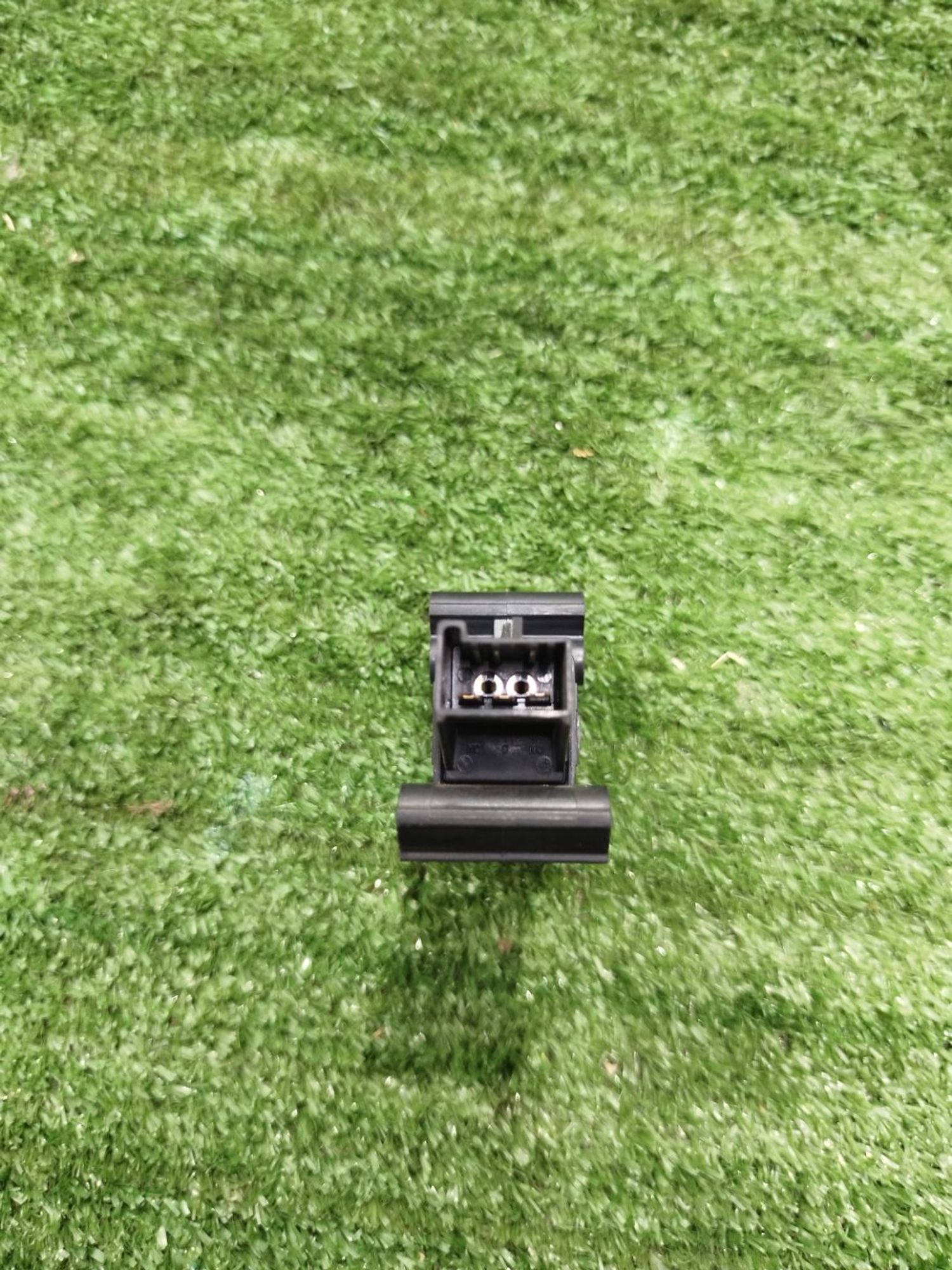 https://ycs.partsauto.market/partsauto-images/thmbs/userImages/2083c2a62fd034e59038f15de4c6b061/part/d499a044-da77-4ecd-84f7-219cc362281c_1785685689171.jpg