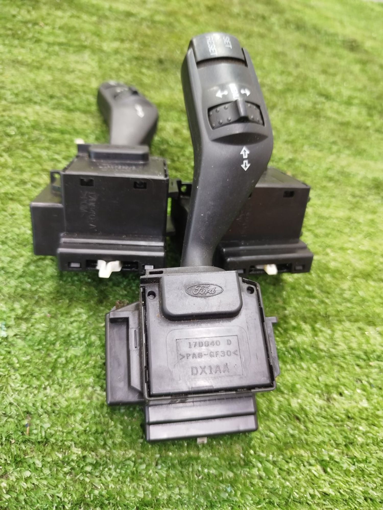 https://ycs.partsauto.market/partsauto-images/thmbs/userImages/2083c2a62fd034e59038f15de4c6b061/part/d69e0385-7dbb-4254-9c0f-f9e6c5622230_1785678643760.jpg