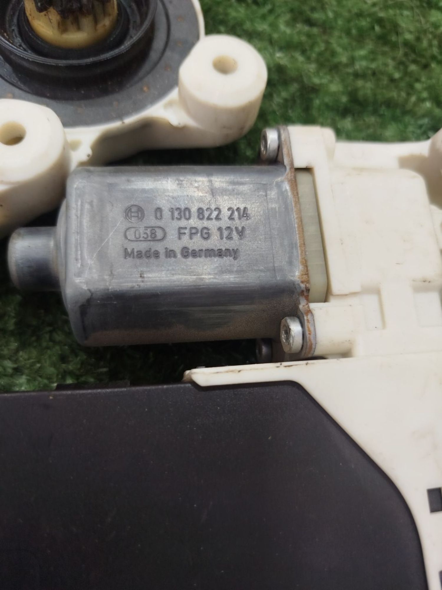 https://ycs.partsauto.market/partsauto-images/thmbs/userImages/2083c2a62fd034e59038f15de4c6b061/part/d95336af-5755-4cc8-a7ea-64707912e457_1785752900955.jpg