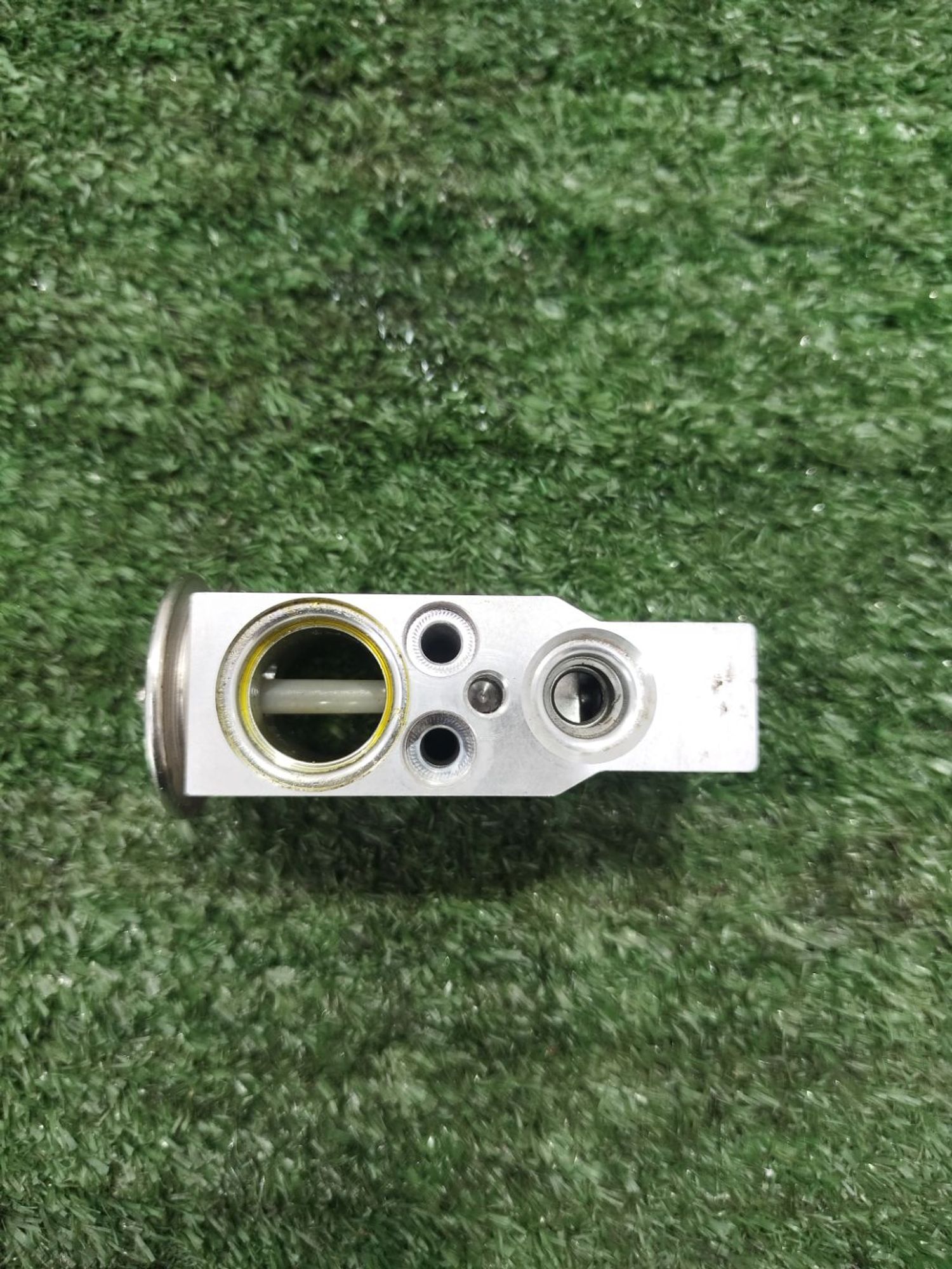 https://ycs.partsauto.market/partsauto-images/thmbs/userImages/2083c2a62fd034e59038f15de4c6b061/part/d9f3dd52-f0ef-4b8b-aada-4e4a82221370_1779875985629.jpg