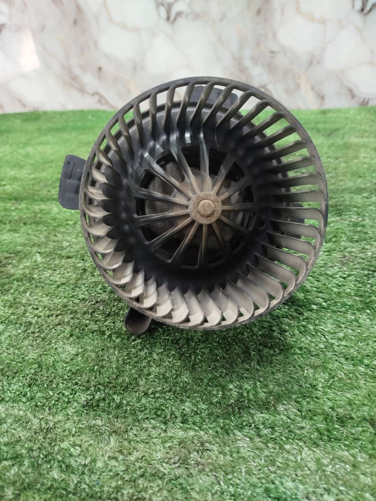 https://ycs.partsauto.market/partsauto-images/thmbs/userImages/2083c2a62fd034e59038f15de4c6b061/part/dd38080b-1a89-4639-8987-2967d1a84d43_1779214365574.jpg
