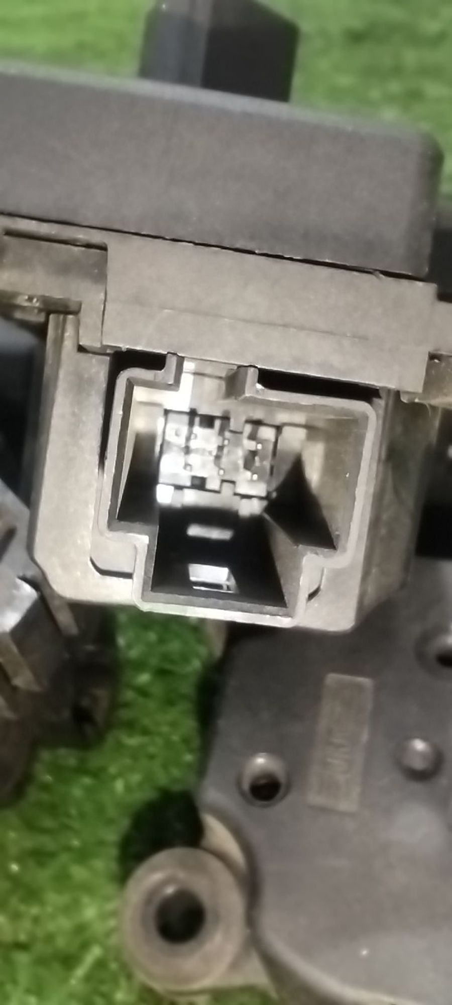 https://ycs.partsauto.market/partsauto-images/thmbs/userImages/2083c2a62fd034e59038f15de4c6b061/part/e05c3c27-87ed-47eb-bdf5-317fb9e17254_1785685860227.jpg