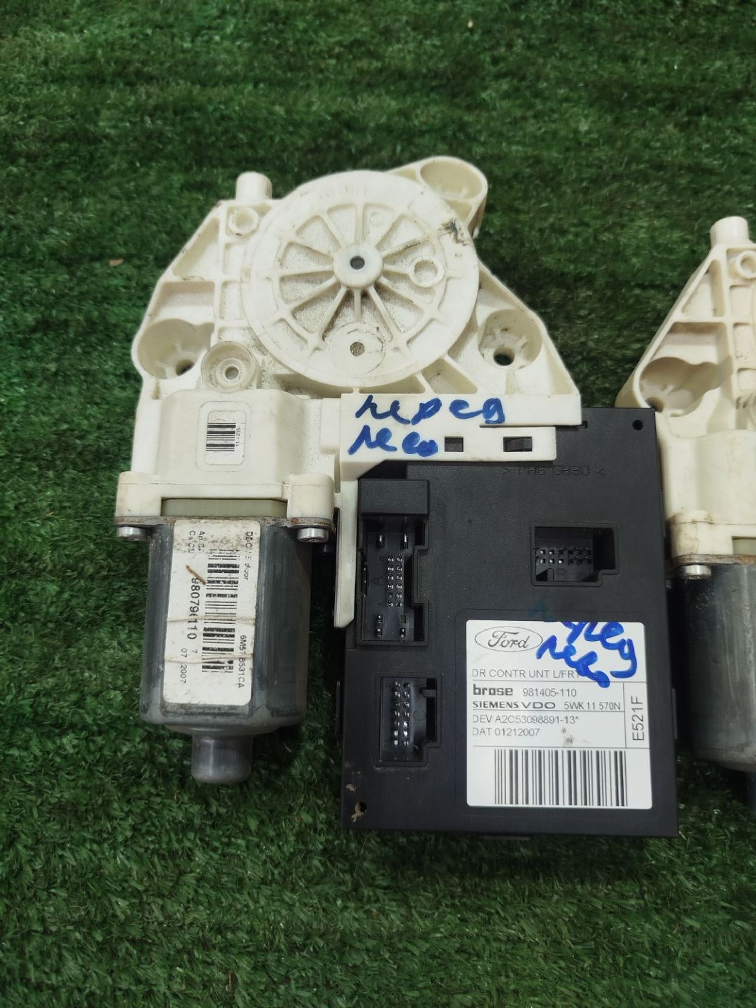 https://ycs.partsauto.market/partsauto-images/thmbs/userImages/2083c2a62fd034e59038f15de4c6b061/part/e295d5c9-83a4-4339-b944-79d6312c78ac_1785752478518.jpg