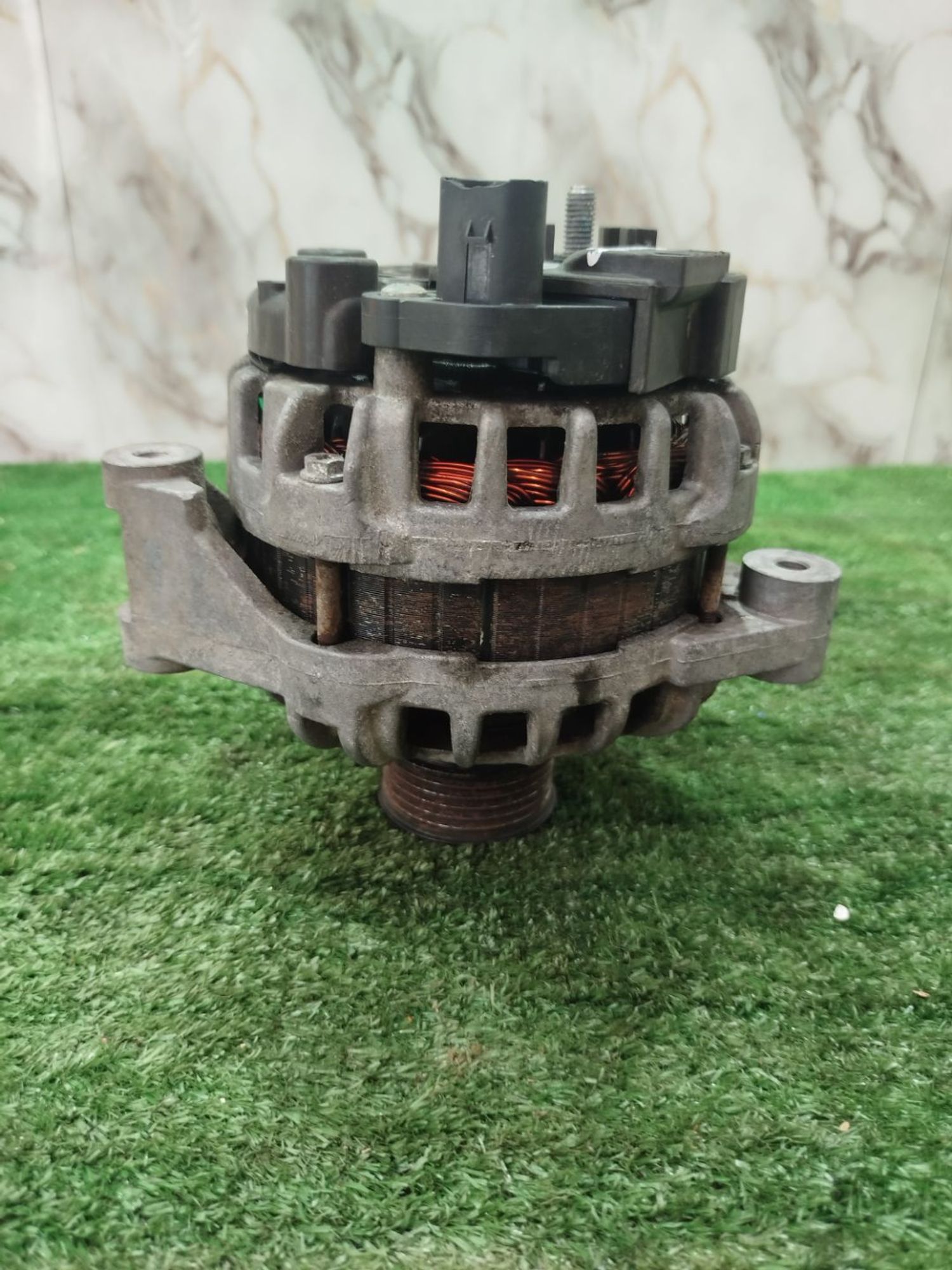 https://ycs.partsauto.market/partsauto-images/thmbs/userImages/2083c2a62fd034e59038f15de4c6b061/part/e4be0294-8477-4872-b0ad-d99f6e1607e2_1785491310161.jpg