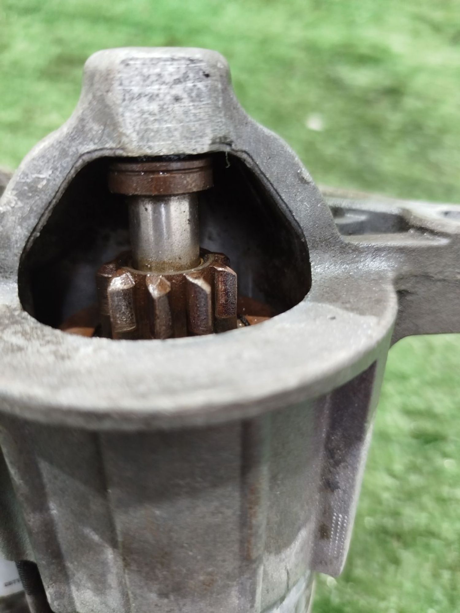 https://ycs.partsauto.market/partsauto-images/thmbs/userImages/2083c2a62fd034e59038f15de4c6b061/part/e4da37a5-122d-4979-9e50-df7bfeef4adc_1779126782307.jpg