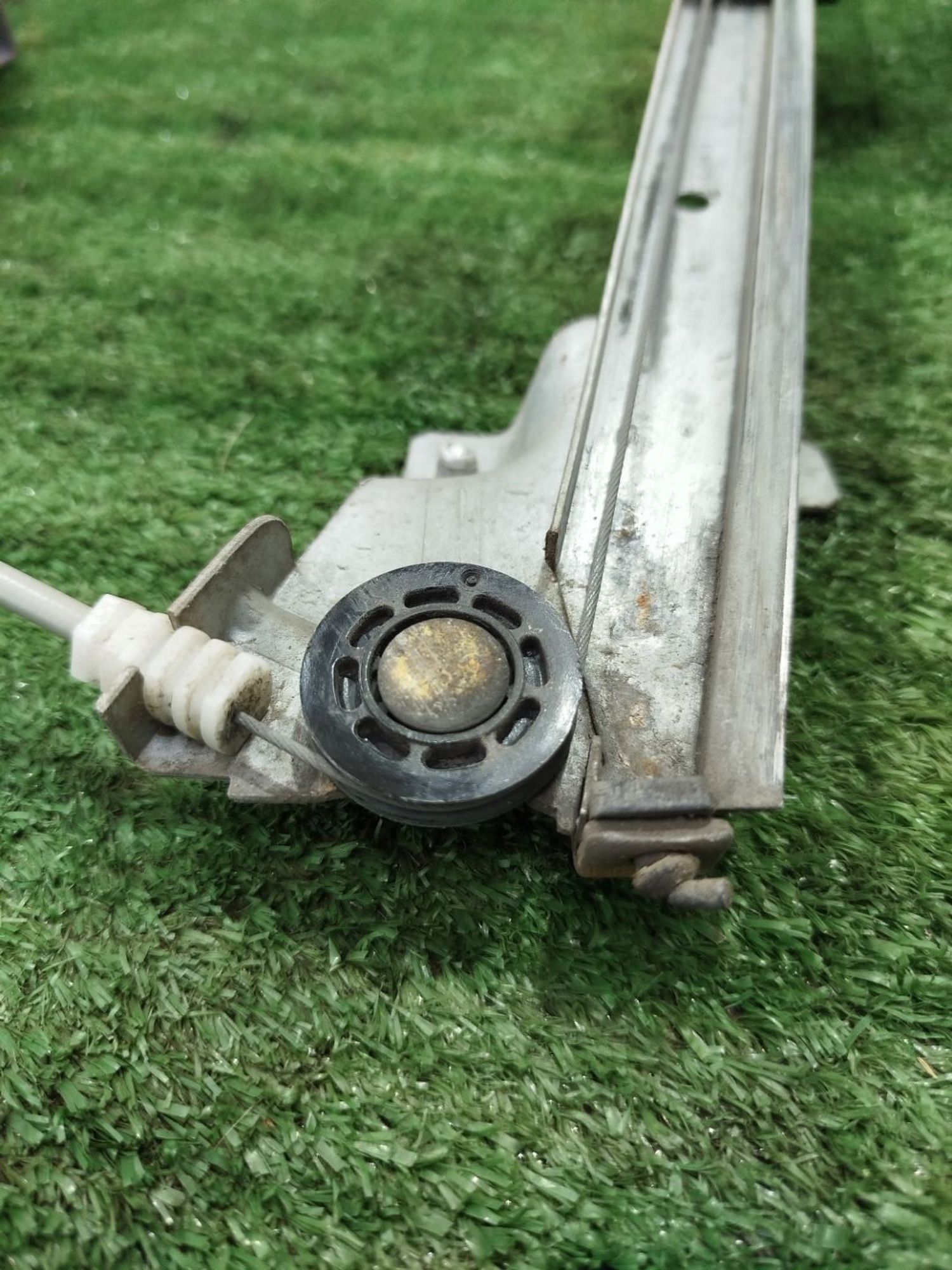 https://ycs.partsauto.market/partsauto-images/thmbs/userImages/2083c2a62fd034e59038f15de4c6b061/part/e4e00b2e-2251-4f3b-a7e9-0ea02c41cc13_1782164148315.jpg
